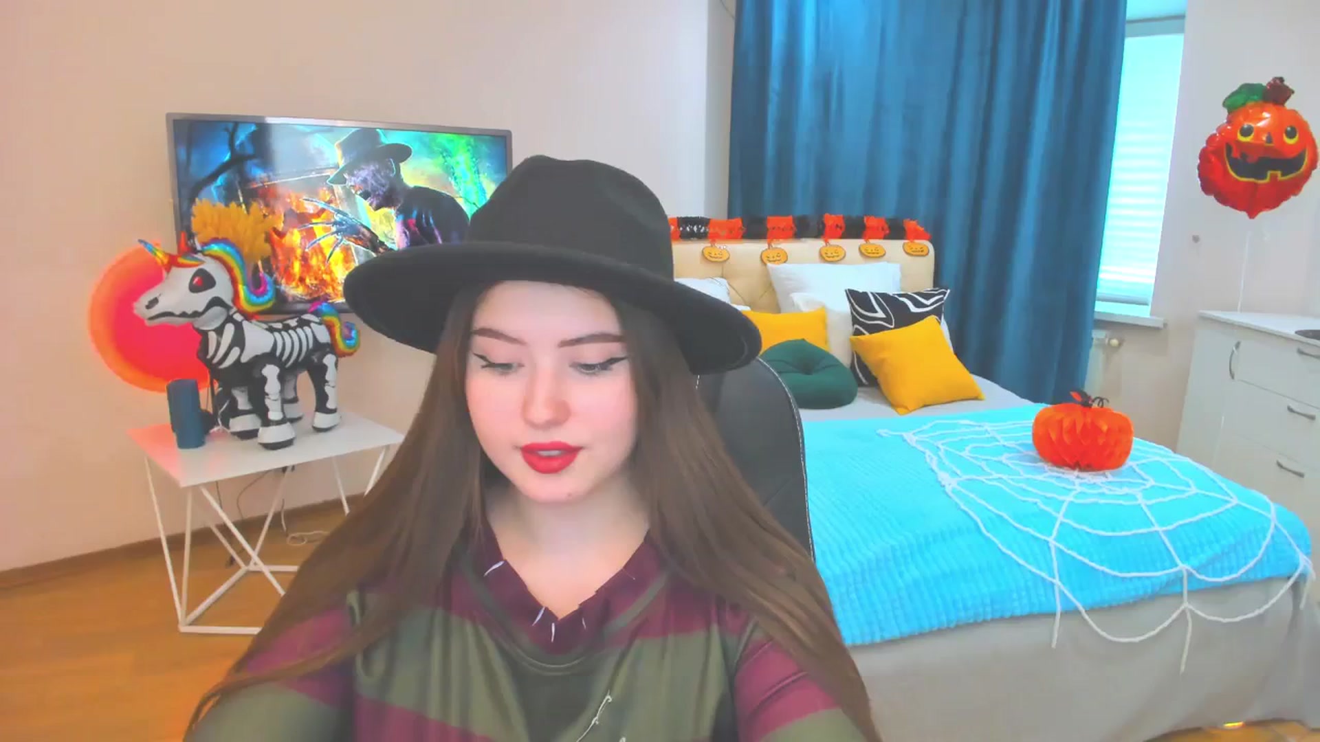 Gallery image thumbnail from AdmireMyEyes's myfreecams stream on, 10/31/2023, 10:56 image 6 of 20
