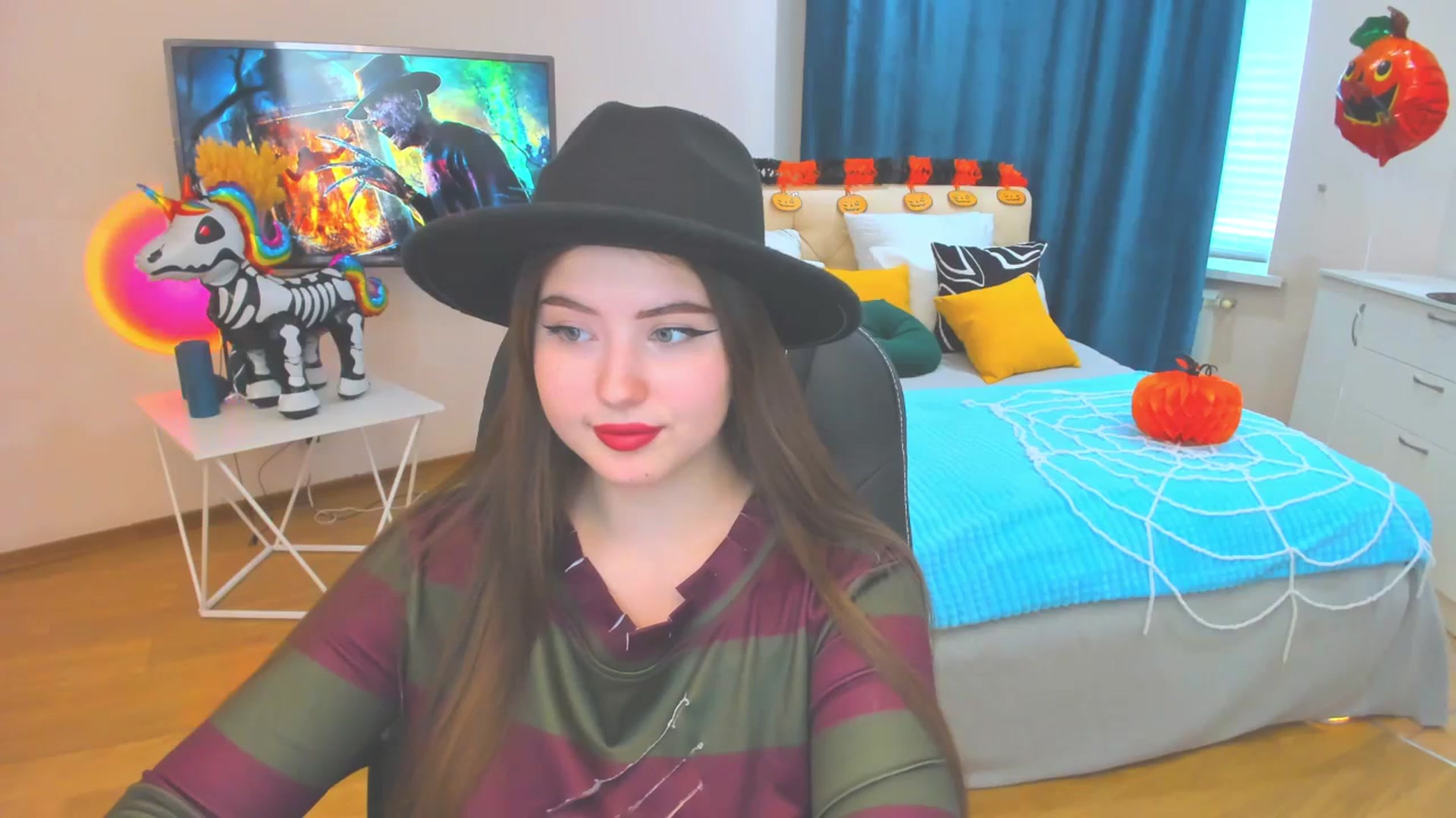 Gallery image thumbnail from AdmireMyEyes's myfreecams stream on, 10/31/2023, 10:56 image 17 of 20