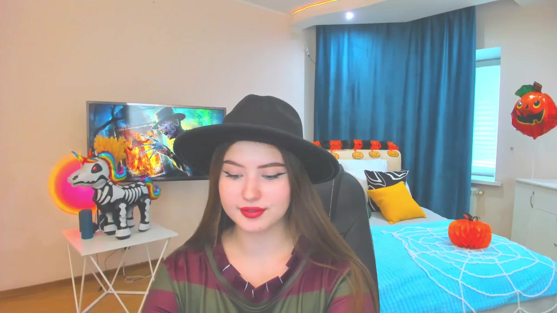Gallery image thumbnail from AdmireMyEyes's myfreecams stream on, 10/31/2023, 10:56 image 4 of 20