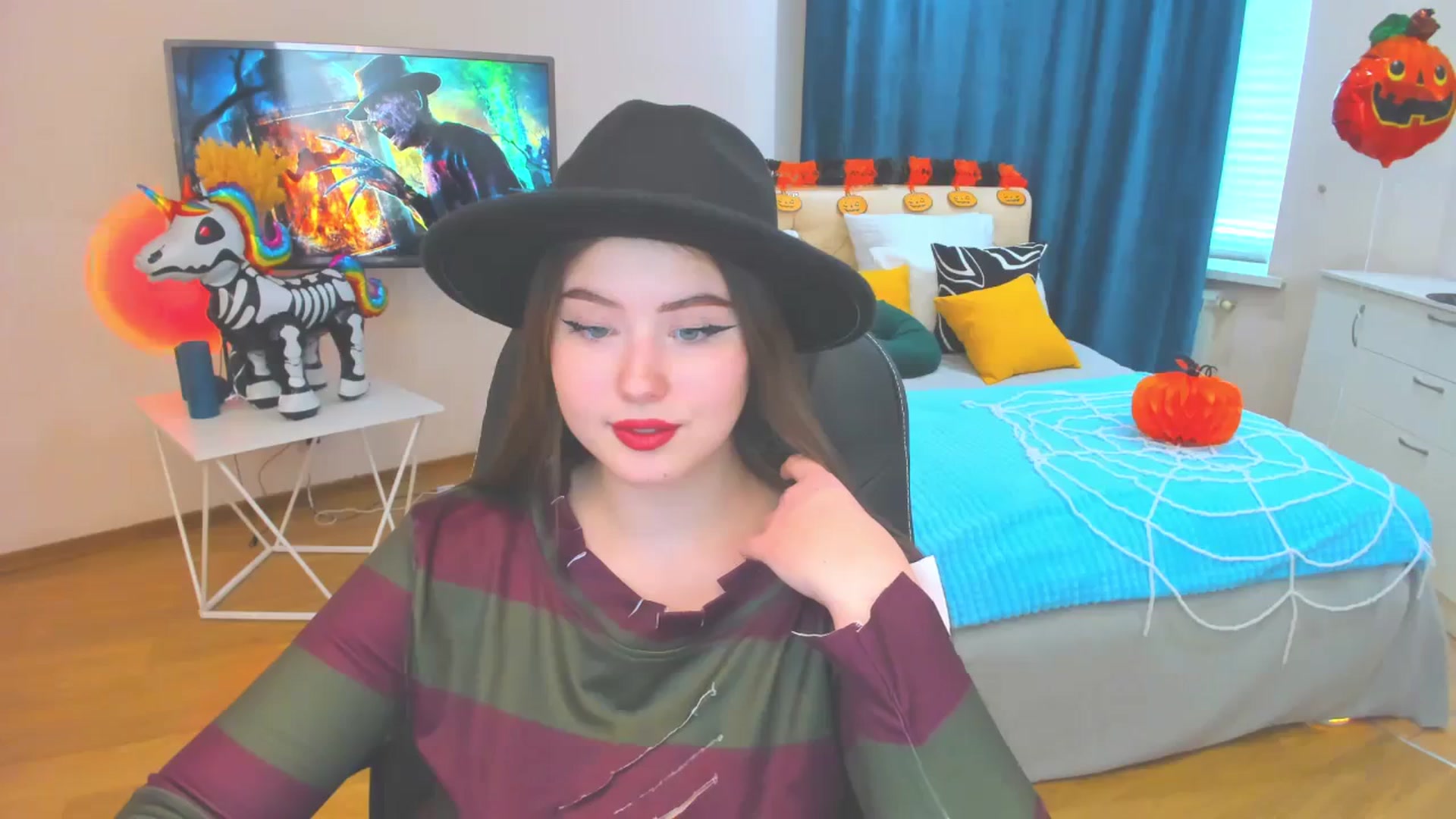 Gallery image thumbnail from AdmireMyEyes's myfreecams stream on, 10/31/2023, 10:56 image 18 of 20