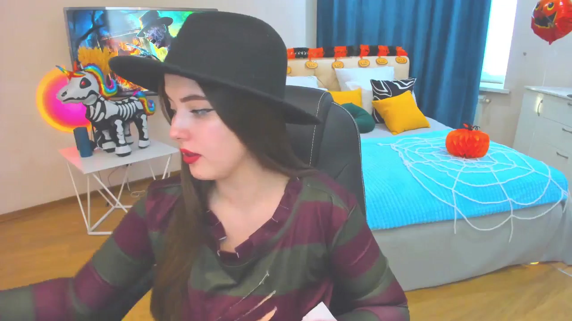 Gallery image thumbnail from AdmireMyEyes's myfreecams stream on, 10/31/2023, 12:23 image 2 of 20
