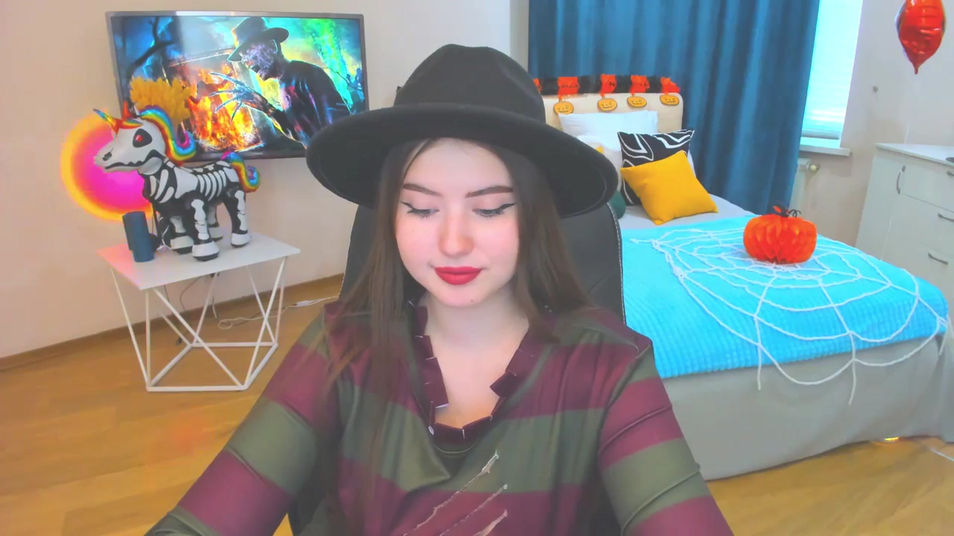 Gallery image thumbnail from AdmireMyEyes's myfreecams stream on, 10/31/2023, 12:23 image 11 of 20