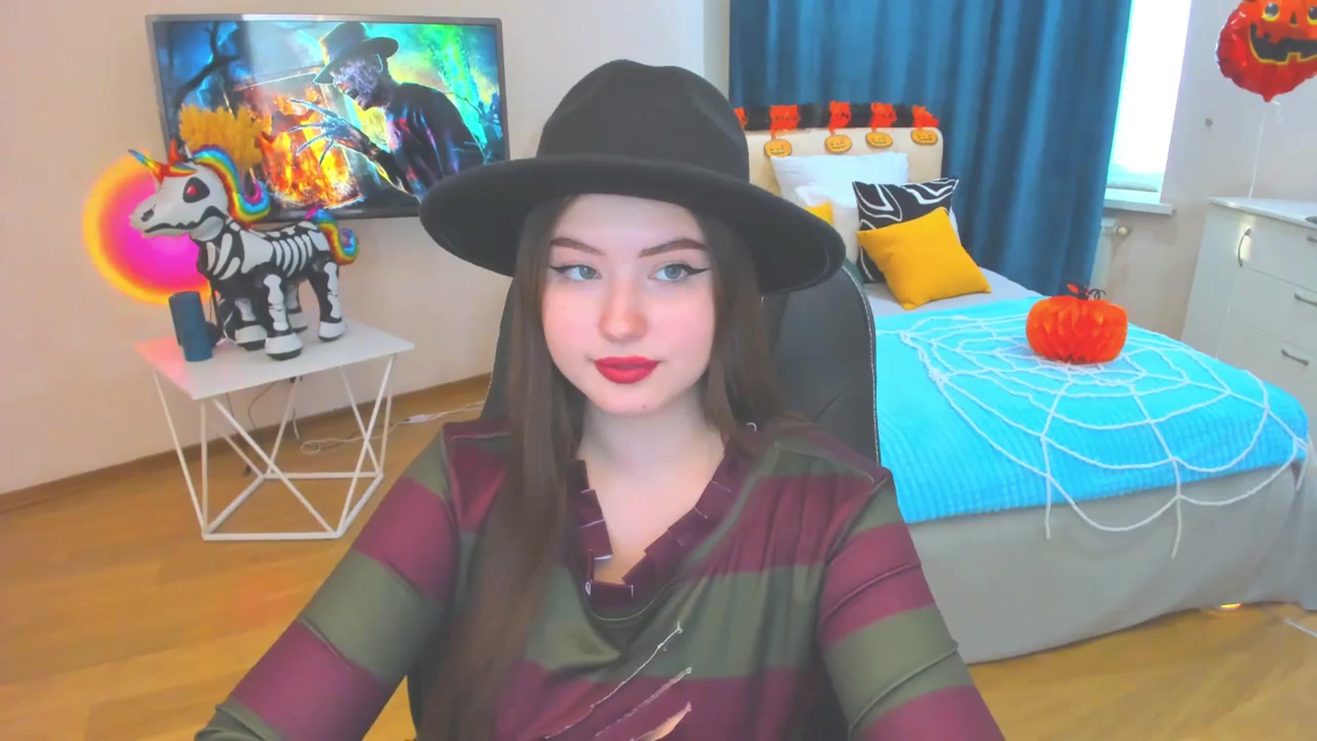 Gallery image thumbnail from AdmireMyEyes's myfreecams stream on, 10/31/2023, 12:23 image 3 of 20