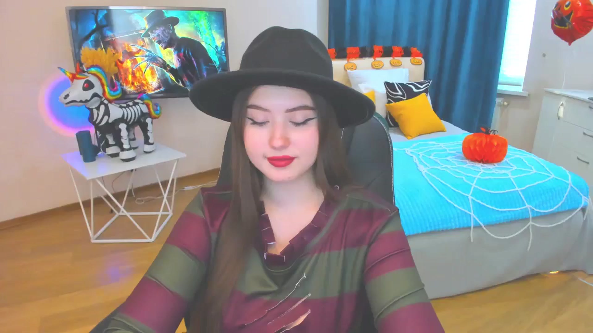 Gallery image thumbnail from AdmireMyEyes's myfreecams stream on, 10/31/2023, 12:23 image 4 of 20
