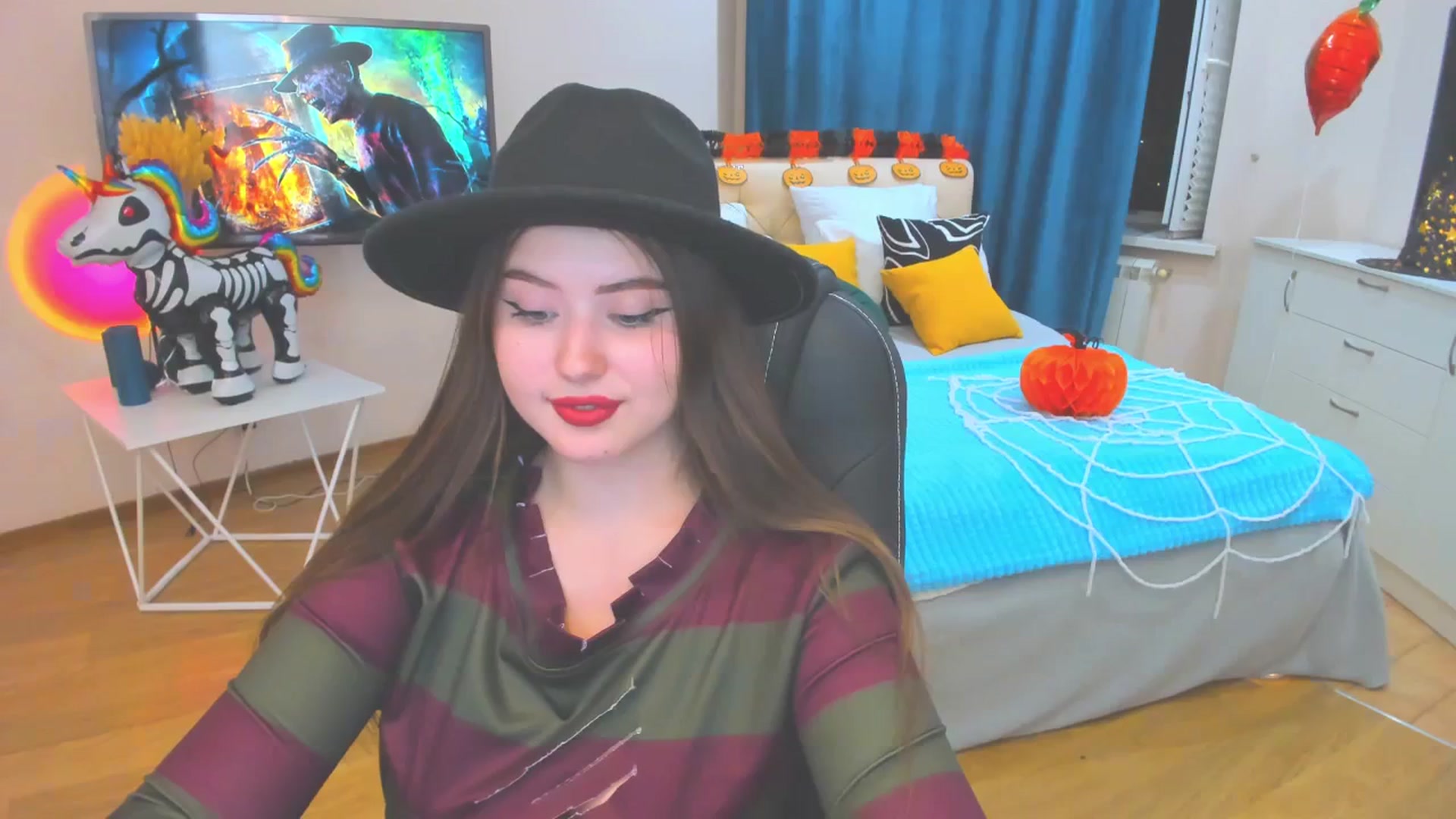 Gallery image thumbnail from AdmireMyEyes's myfreecams stream on, 10/31/2023, 16:45 image 13 of 20