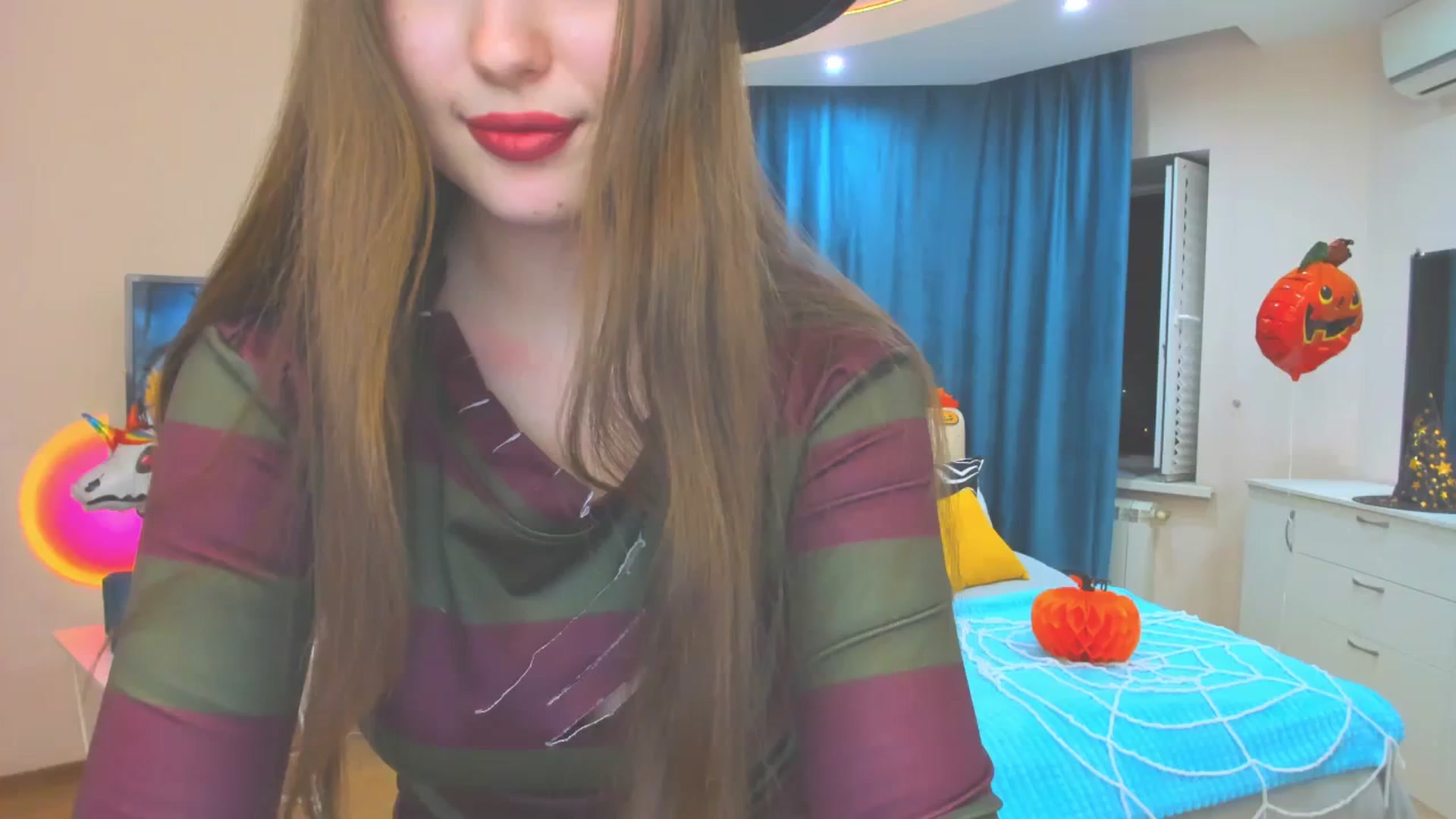 Gallery image thumbnail from AdmireMyEyes's myfreecams stream on, 10/31/2023, 16:45 image 1 of 20