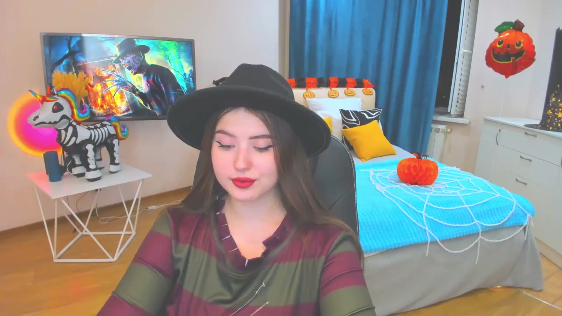 Gallery image thumbnail from AdmireMyEyes's myfreecams stream on, 10/31/2023, 16:45 image 19 of 20
