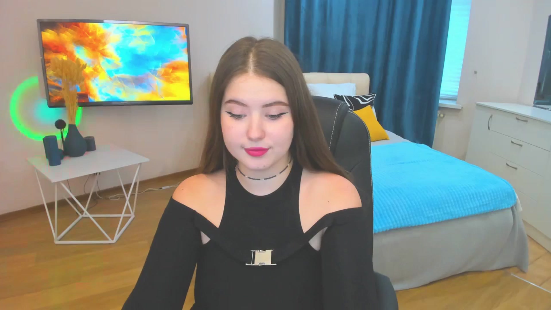 Gallery image thumbnail from AdmireMyEyes's myfreecams stream on, 11/03/2023, 07:47 image 9 of 20