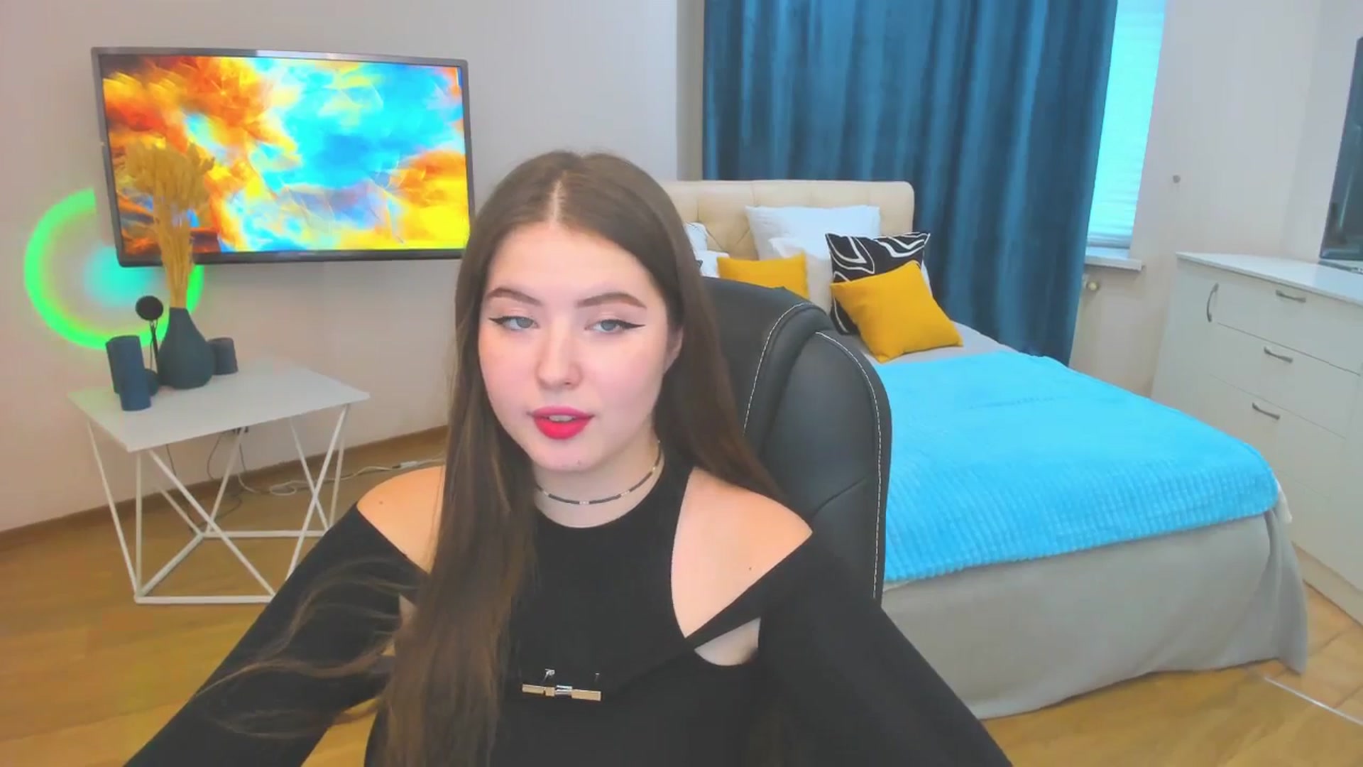 Gallery image thumbnail from AdmireMyEyes's myfreecams stream on, 11/03/2023, 08:44 image 4 of 20