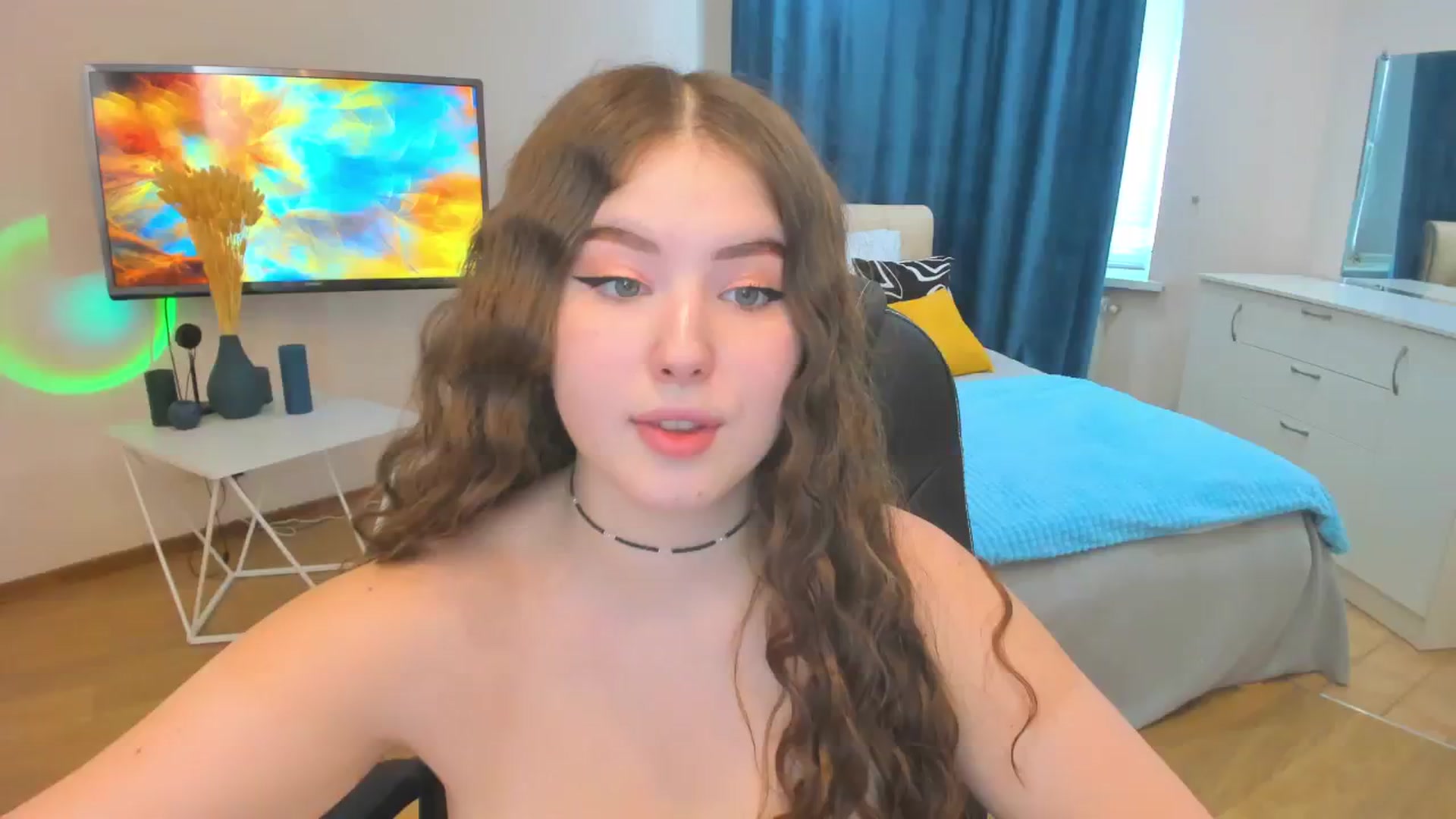 Gallery image thumbnail from AdmireMyEyes's myfreecams stream on, 11/07/2023, 11:32 image 1 of 20