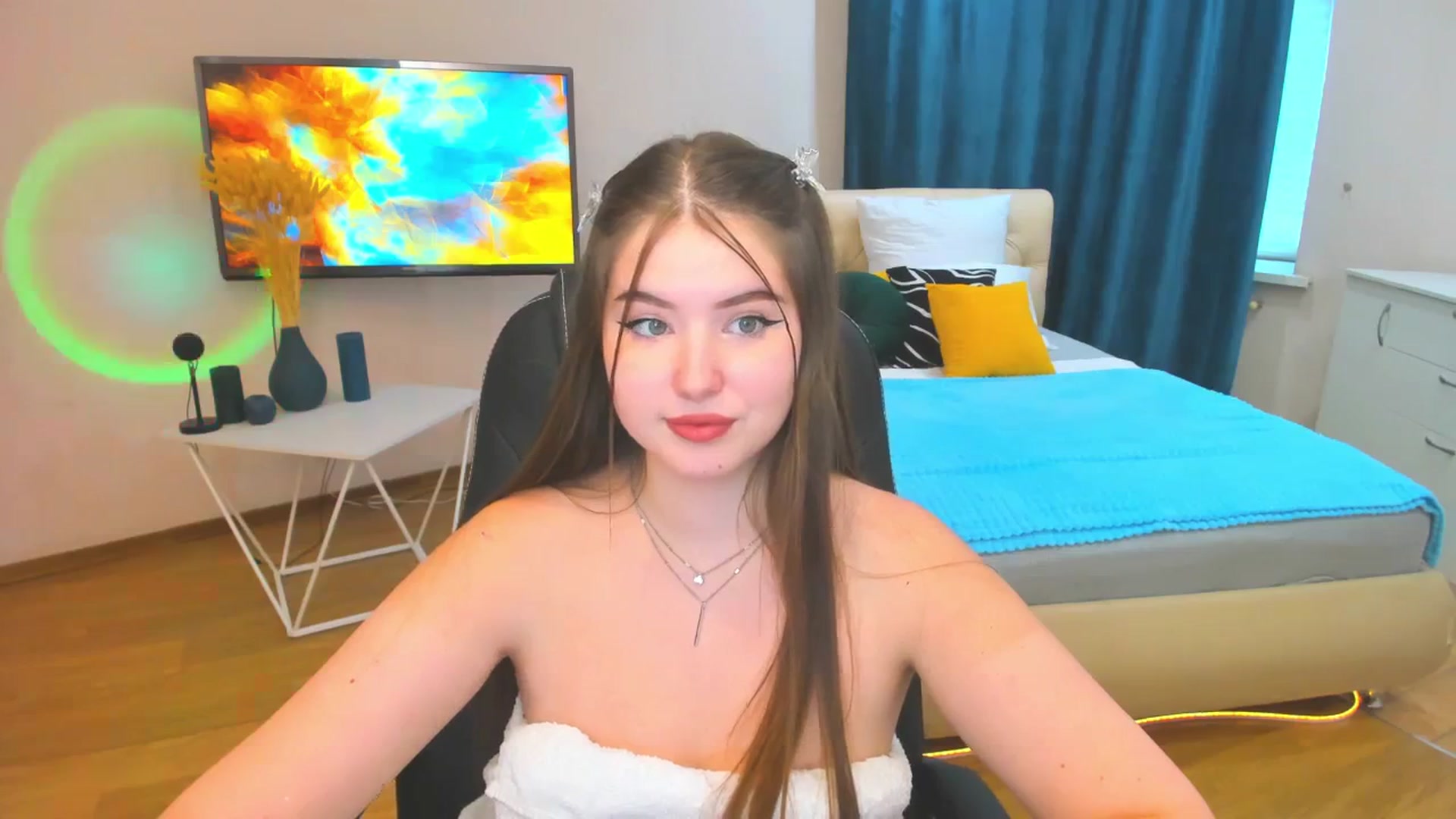 Gallery image thumbnail from AdmireMyEyes's myfreecams stream on, 11/10/2023, 09:47 image 4 of 20