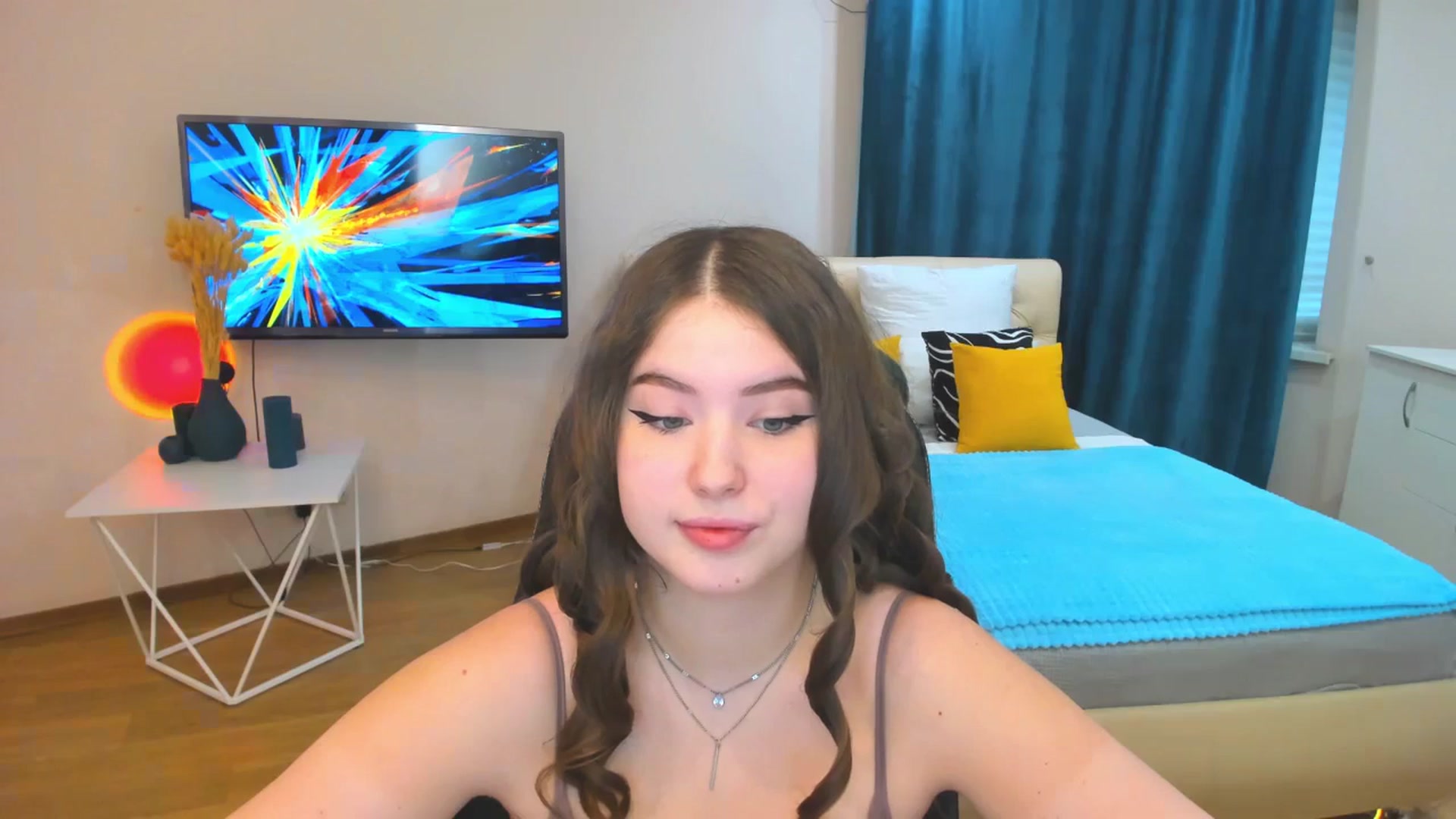 Gallery image thumbnail from AdmireMyEyes's myfreecams stream on, 11/14/2023, 11:04 image 4 of 20