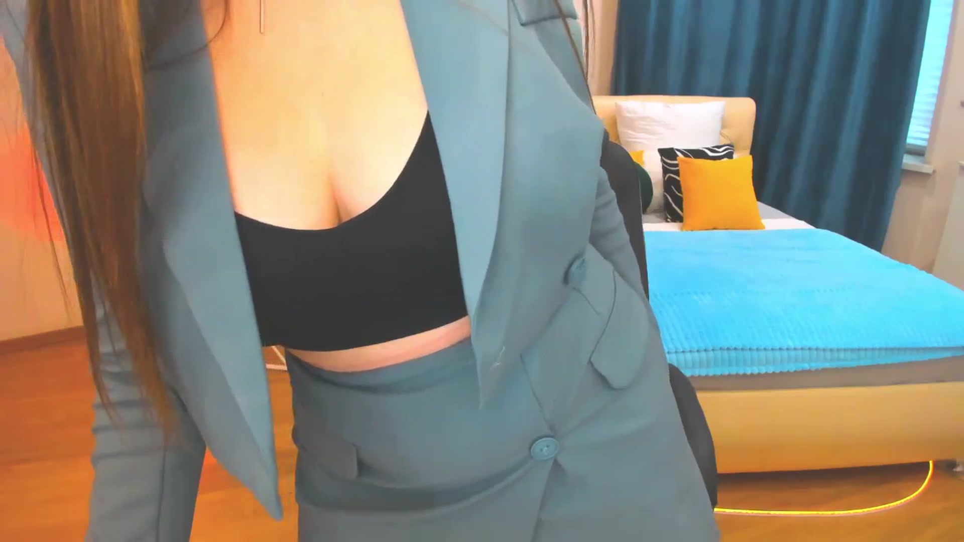 Gallery image thumbnail from AdmireMyEyes's myfreecams stream on, 11/15/2023, 09:48 image 2 of 20