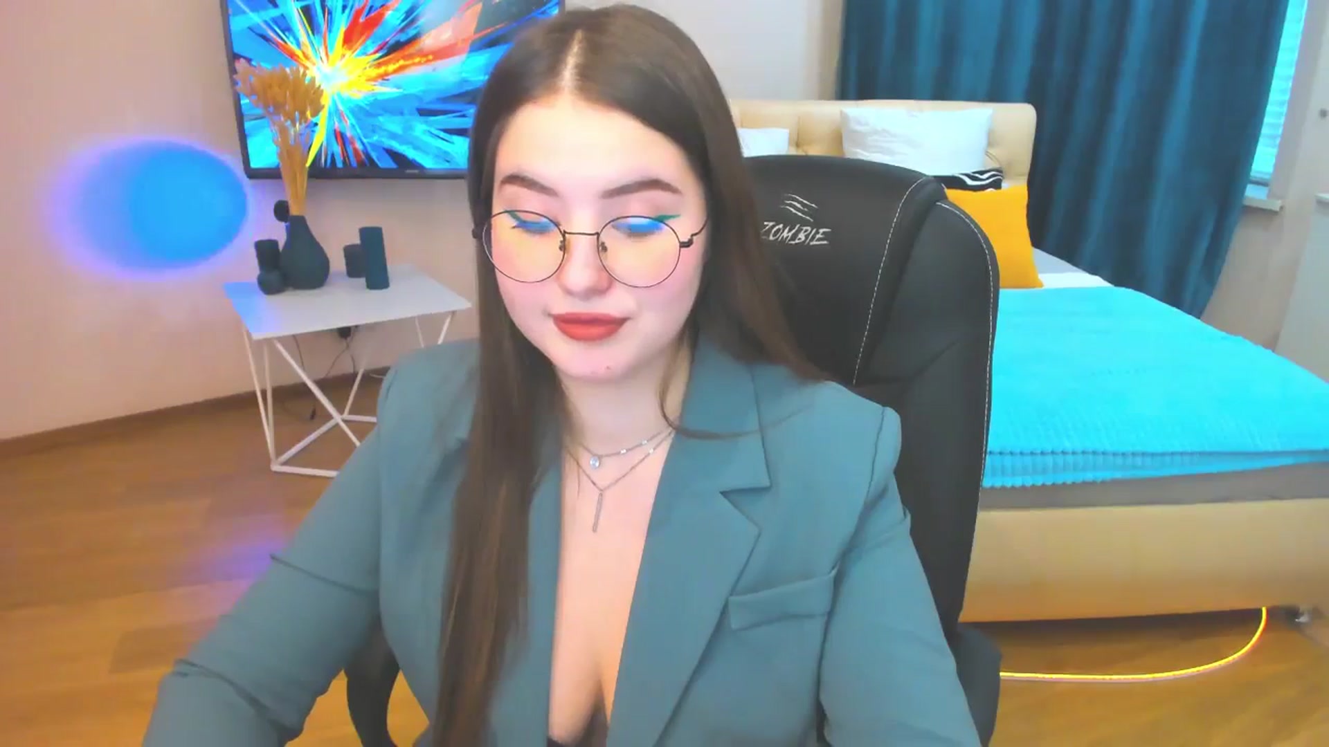 Gallery image thumbnail from AdmireMyEyes's myfreecams stream on, 11/15/2023, 09:48 image 7 of 20