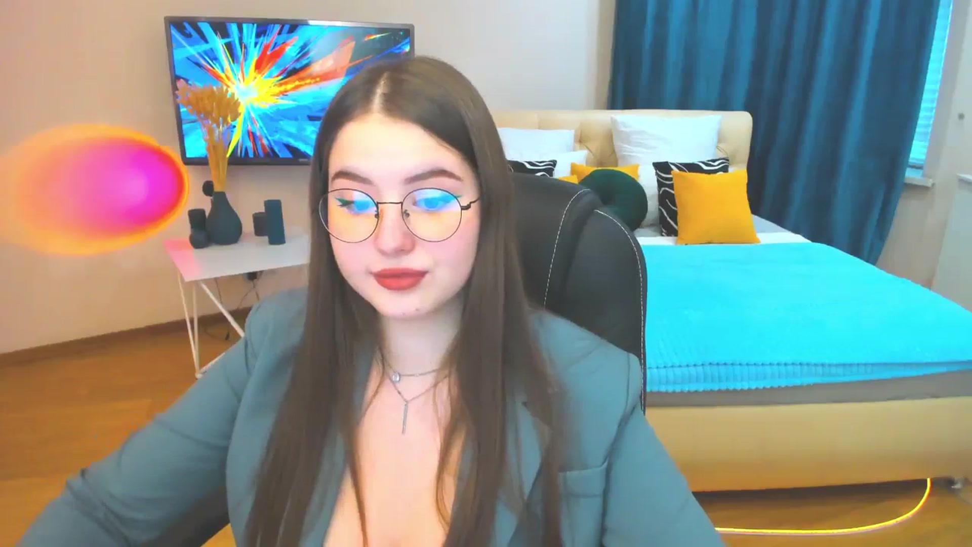 Gallery image thumbnail from AdmireMyEyes's myfreecams stream on, 11/15/2023, 09:48 image 19 of 20
