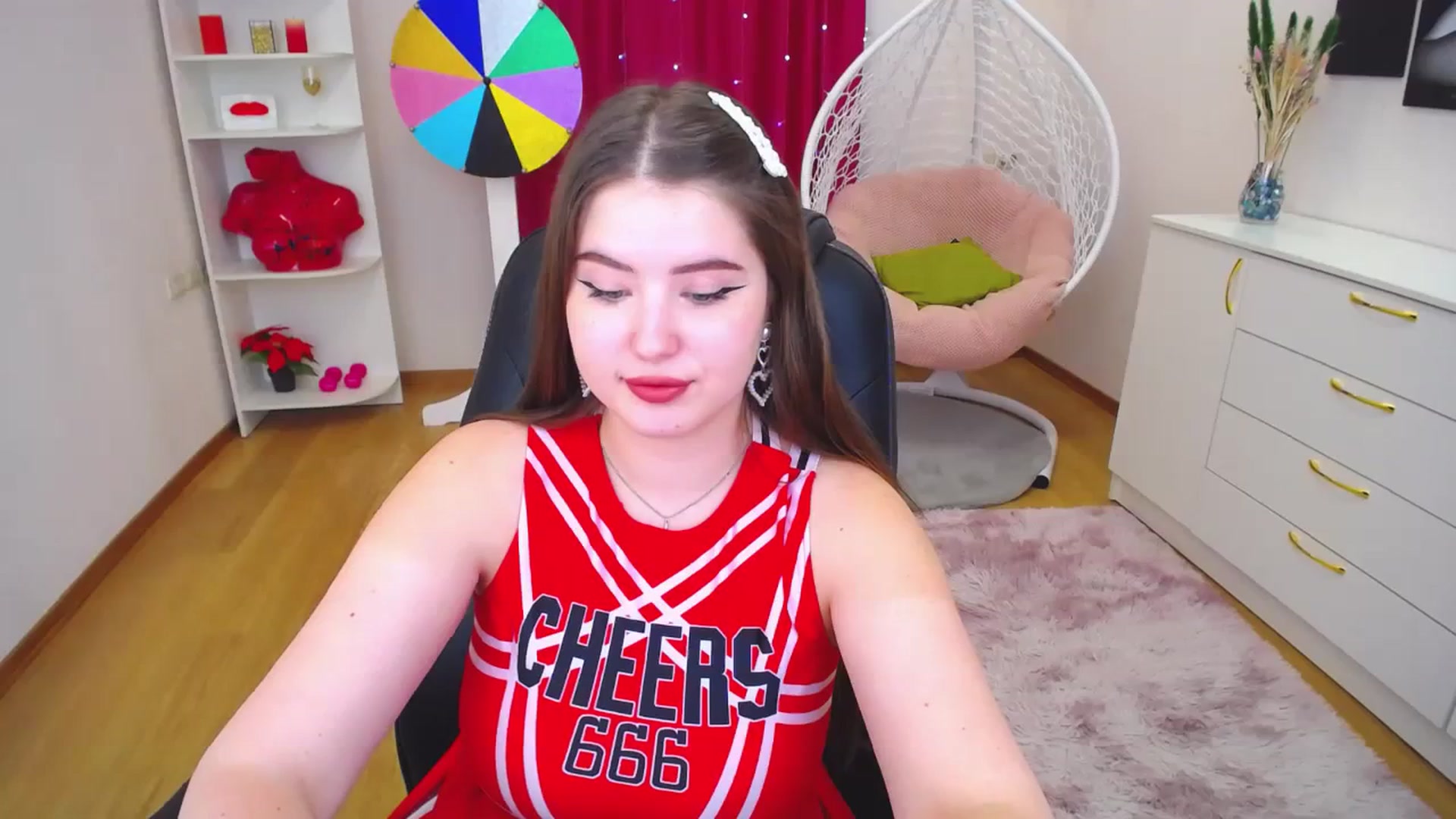 Gallery image thumbnail from AdmireMyEyes's myfreecams stream on, 11/16/2023, 09:52 image 5 of 20