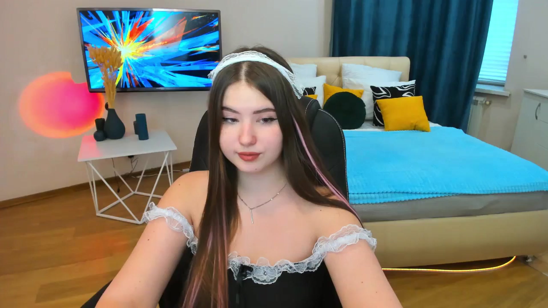 Gallery image thumbnail from AdmireMyEyes's myfreecams stream on, 11/17/2023, 09:49 image 5 of 20