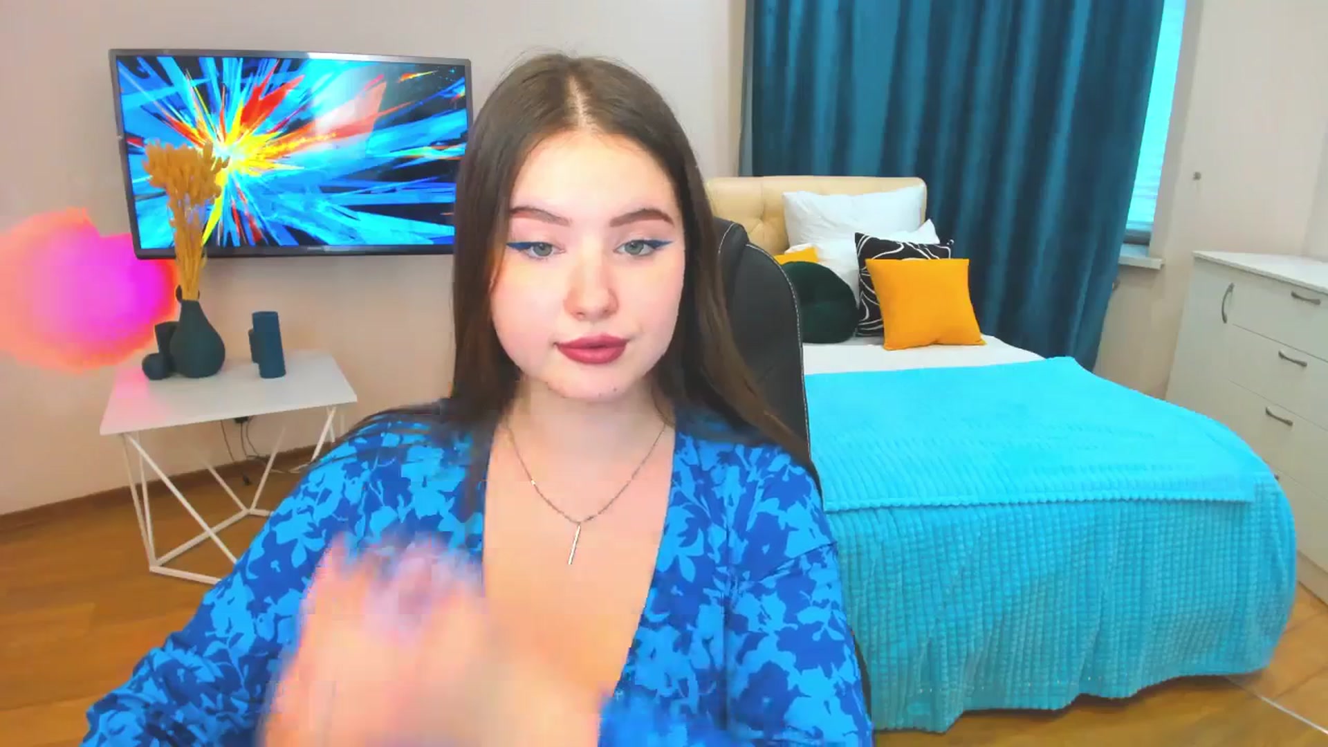 Gallery image thumbnail from AdmireMyEyes's myfreecams stream on, 11/20/2023, 09:50 image 19 of 20