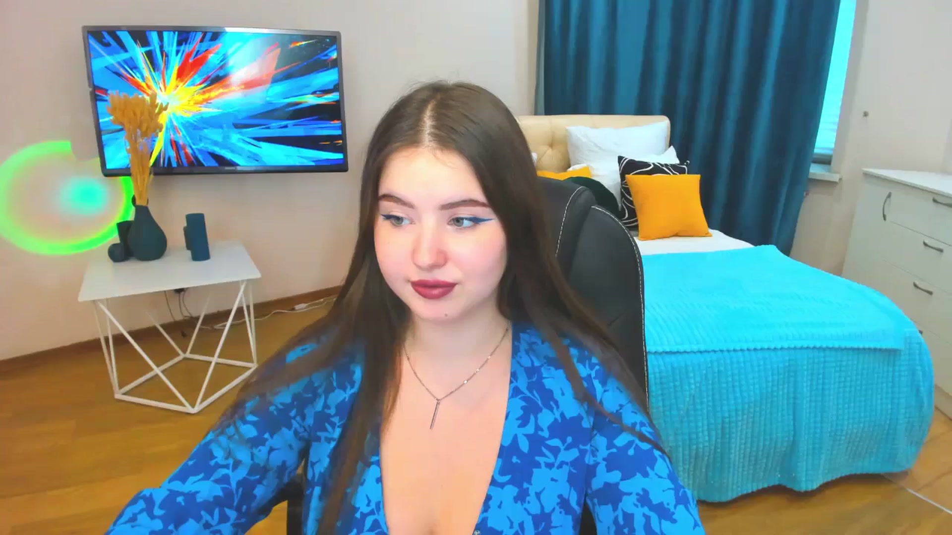 Gallery image thumbnail from AdmireMyEyes's myfreecams stream on, 11/20/2023, 09:50 image 10 of 20