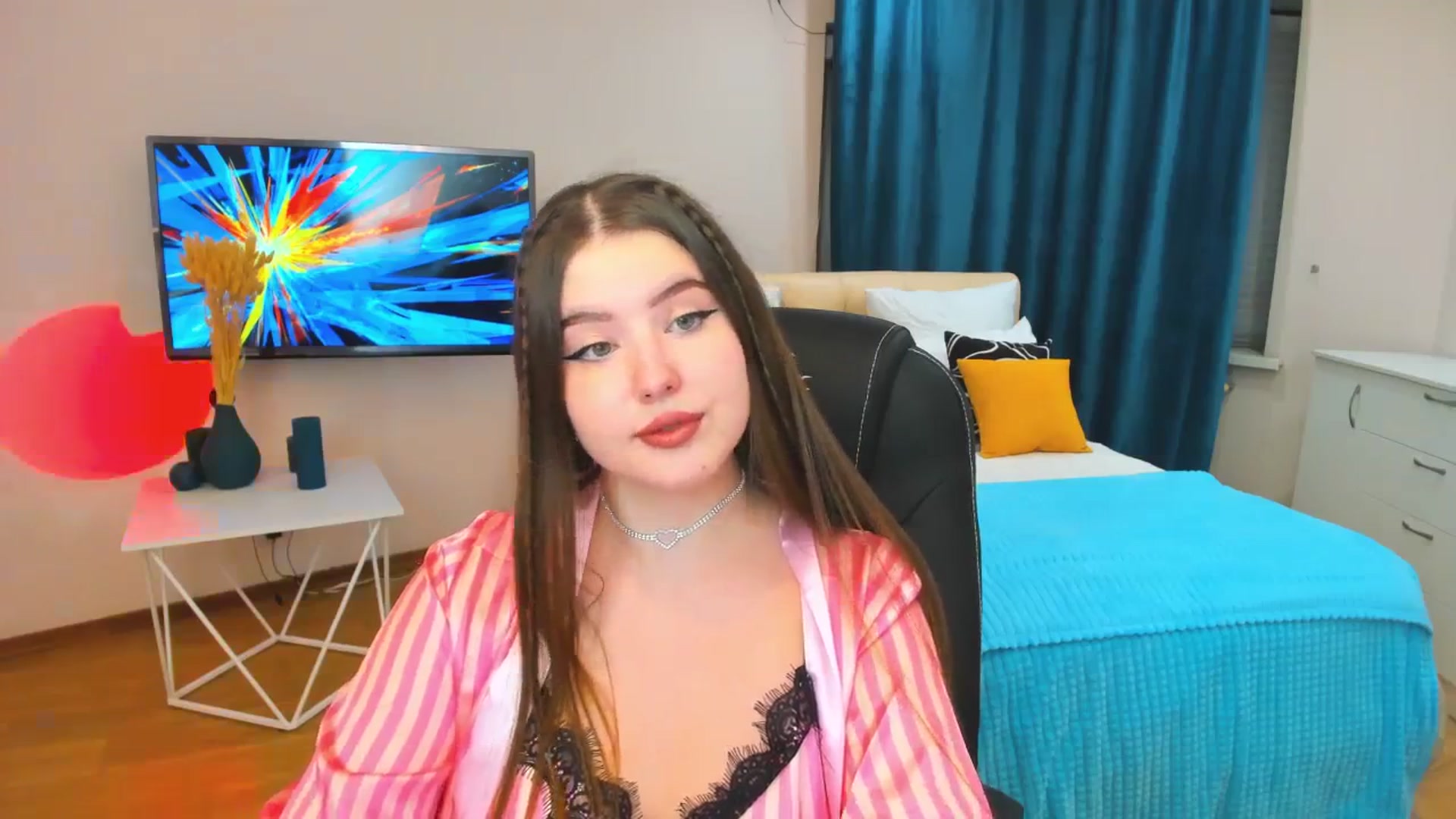 Gallery image thumbnail from AdmireMyEyes's myfreecams stream on, 11/21/2023, 16:48 image 4 of 20