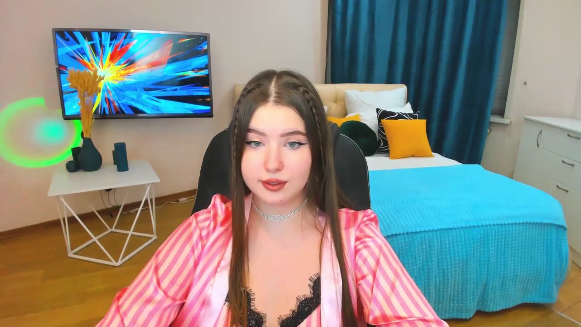 Gallery image thumbnail from AdmireMyEyes's myfreecams stream on, 11/21/2023, 16:48 image 5 of 20