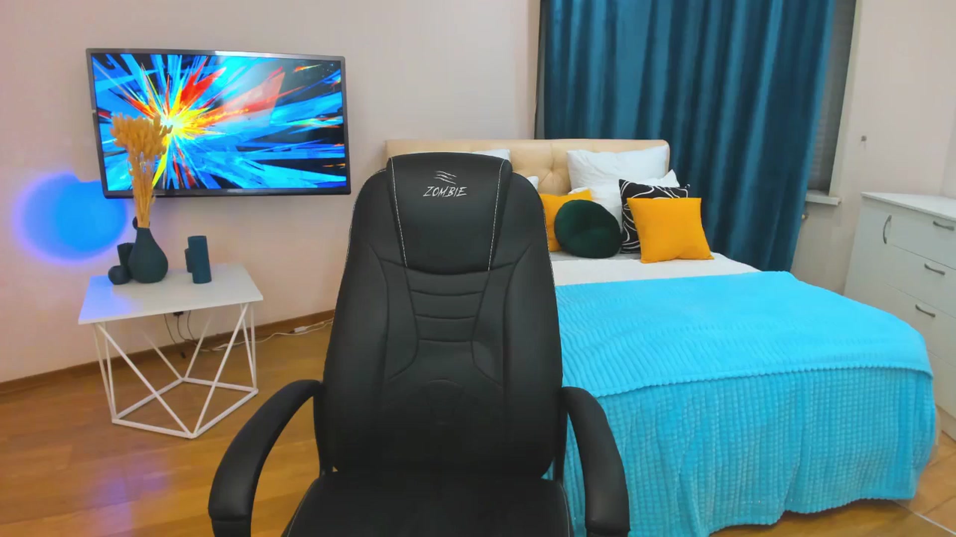 Gallery image thumbnail from AdmireMyEyes's myfreecams stream on, 11/21/2023, 16:48 image 6 of 20