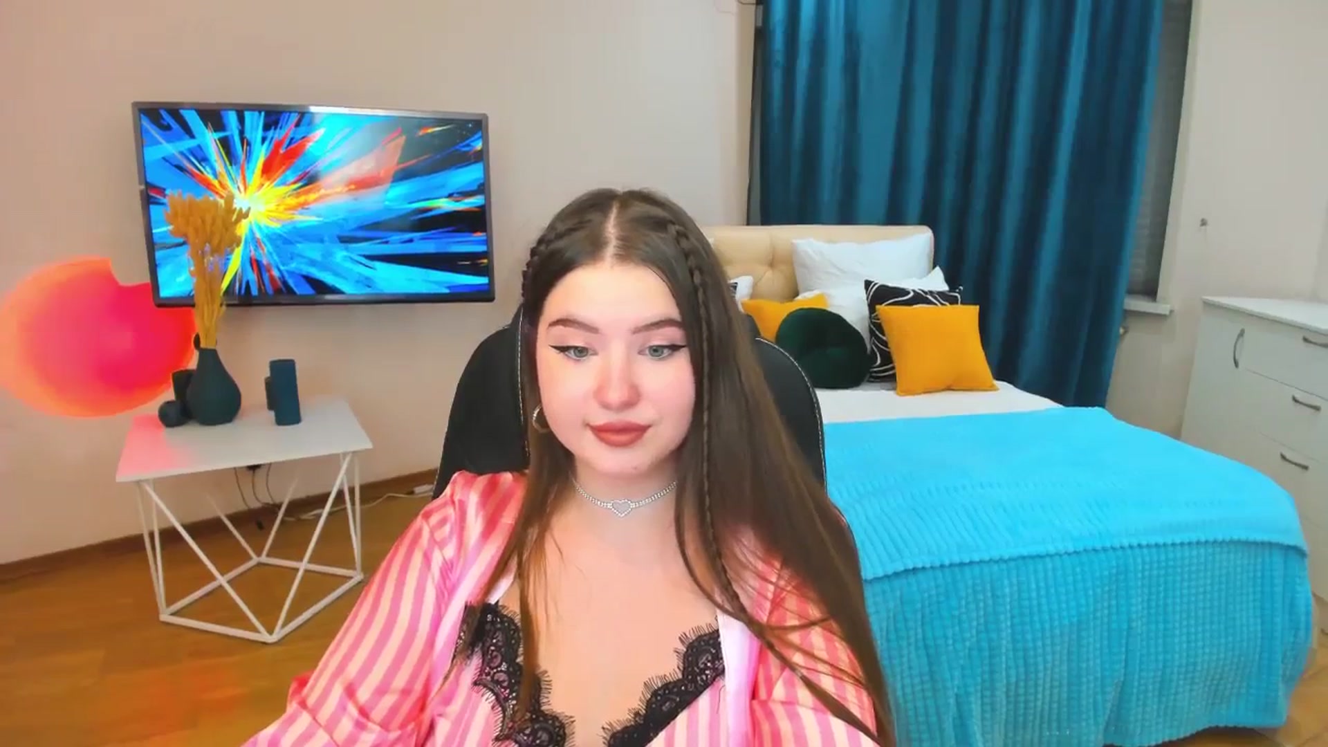 Gallery image thumbnail from AdmireMyEyes's myfreecams stream on, 11/21/2023, 16:48 image 14 of 20