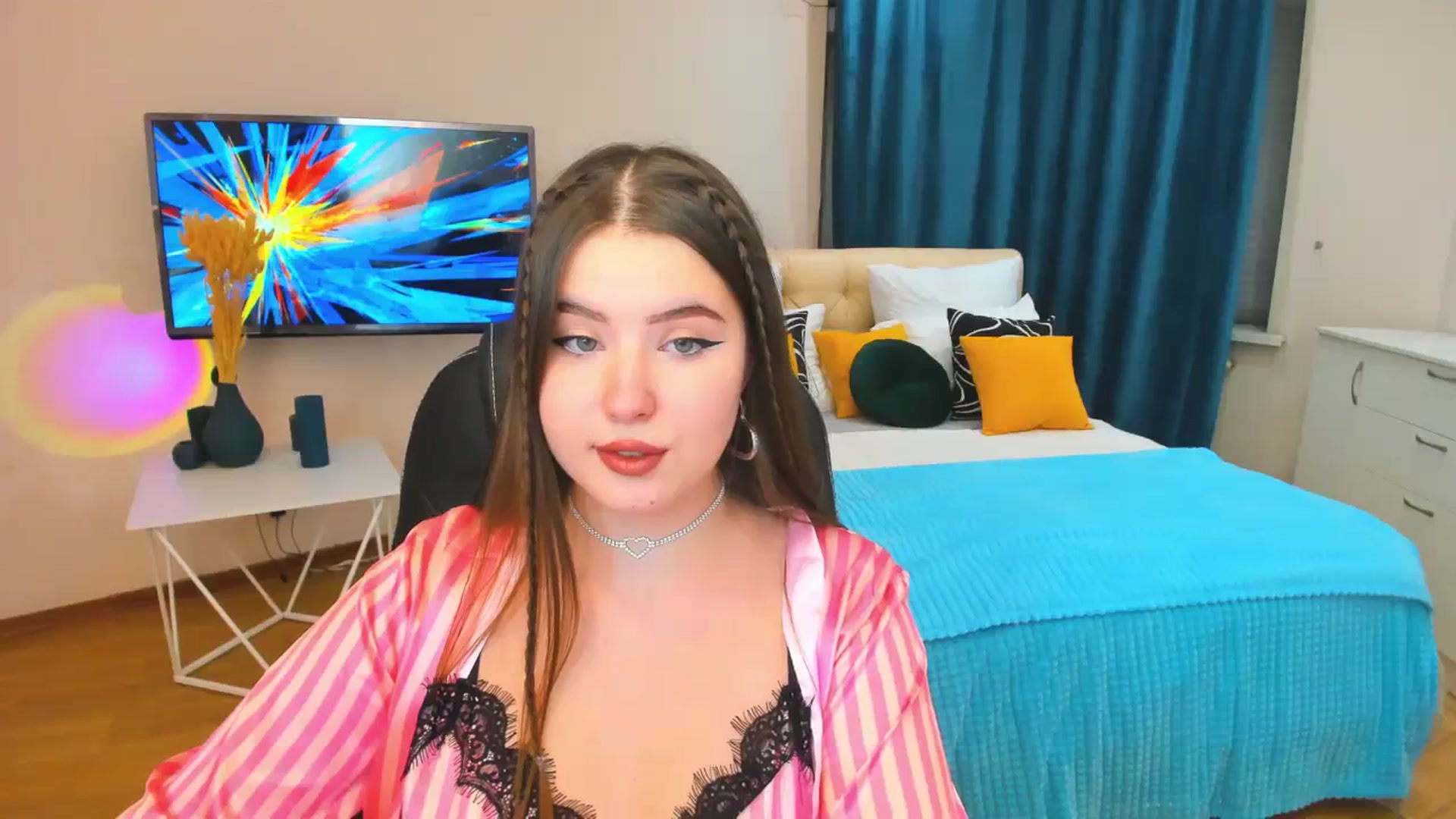 Gallery image thumbnail from AdmireMyEyes's myfreecams stream on, 11/21/2023, 16:48 image 13 of 20