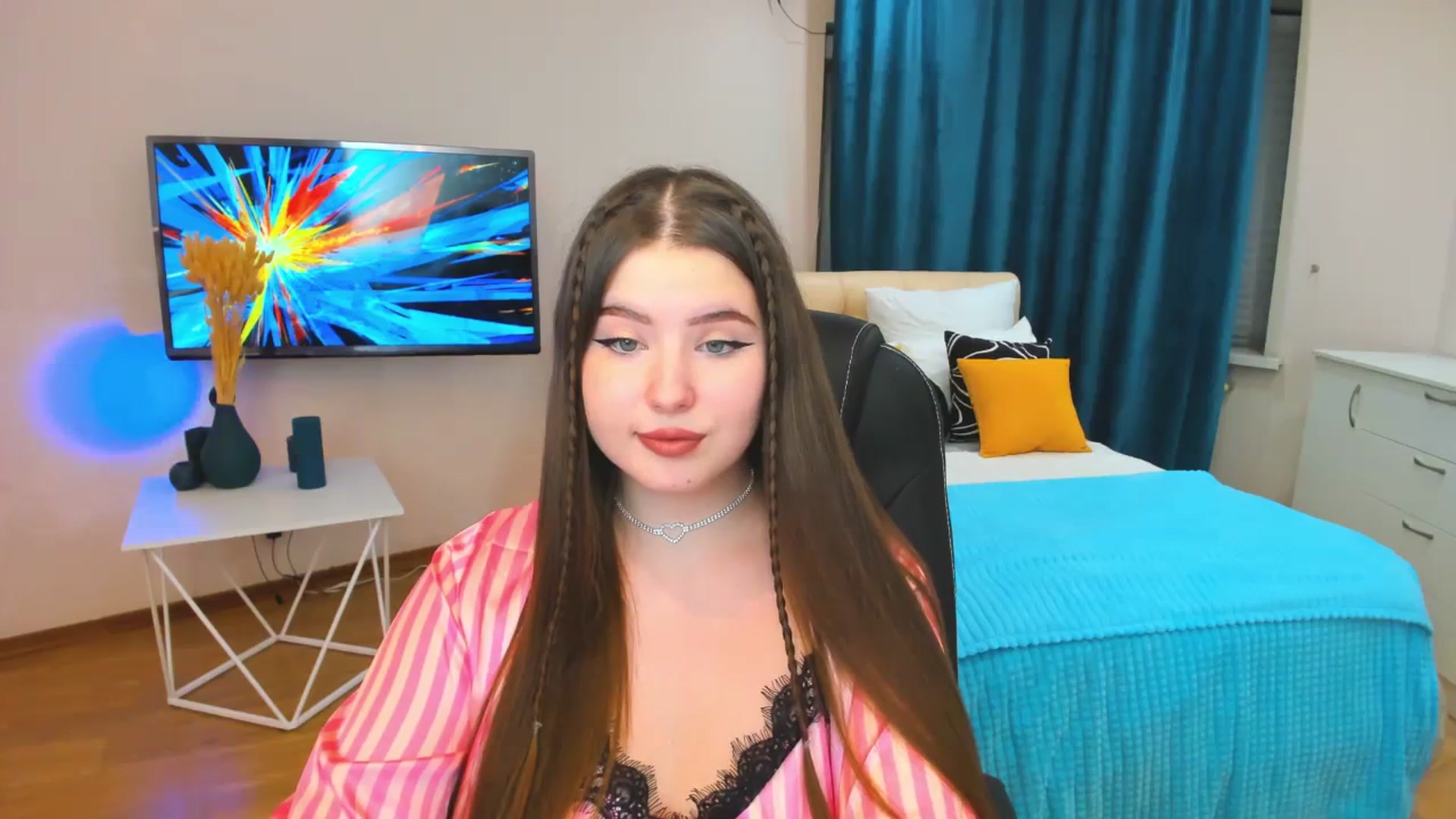 Gallery image thumbnail from AdmireMyEyes's myfreecams stream on, 11/21/2023, 16:48 image 2 of 20
