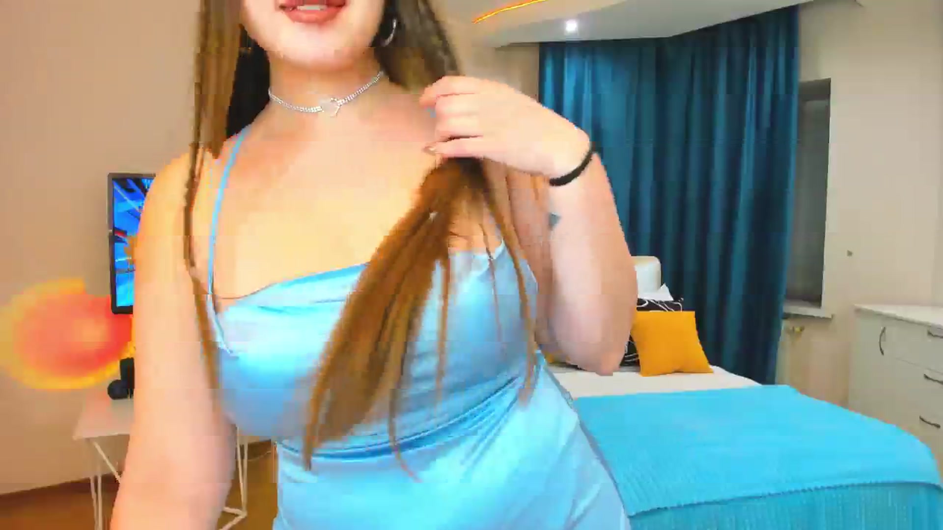 Gallery image thumbnail from AdmireMyEyes's myfreecams stream on, 11/21/2023, 17:37 image 20 of 20