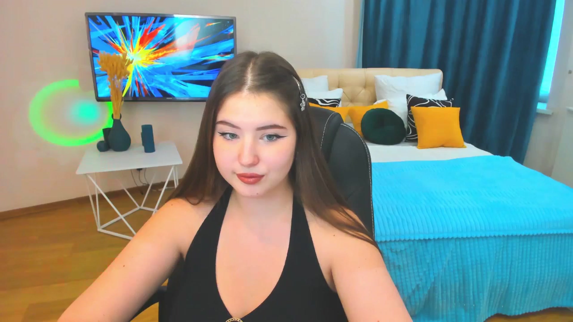 Gallery image thumbnail from AdmireMyEyes's myfreecams stream on, 11/22/2023, 09:36 image 11 of 20