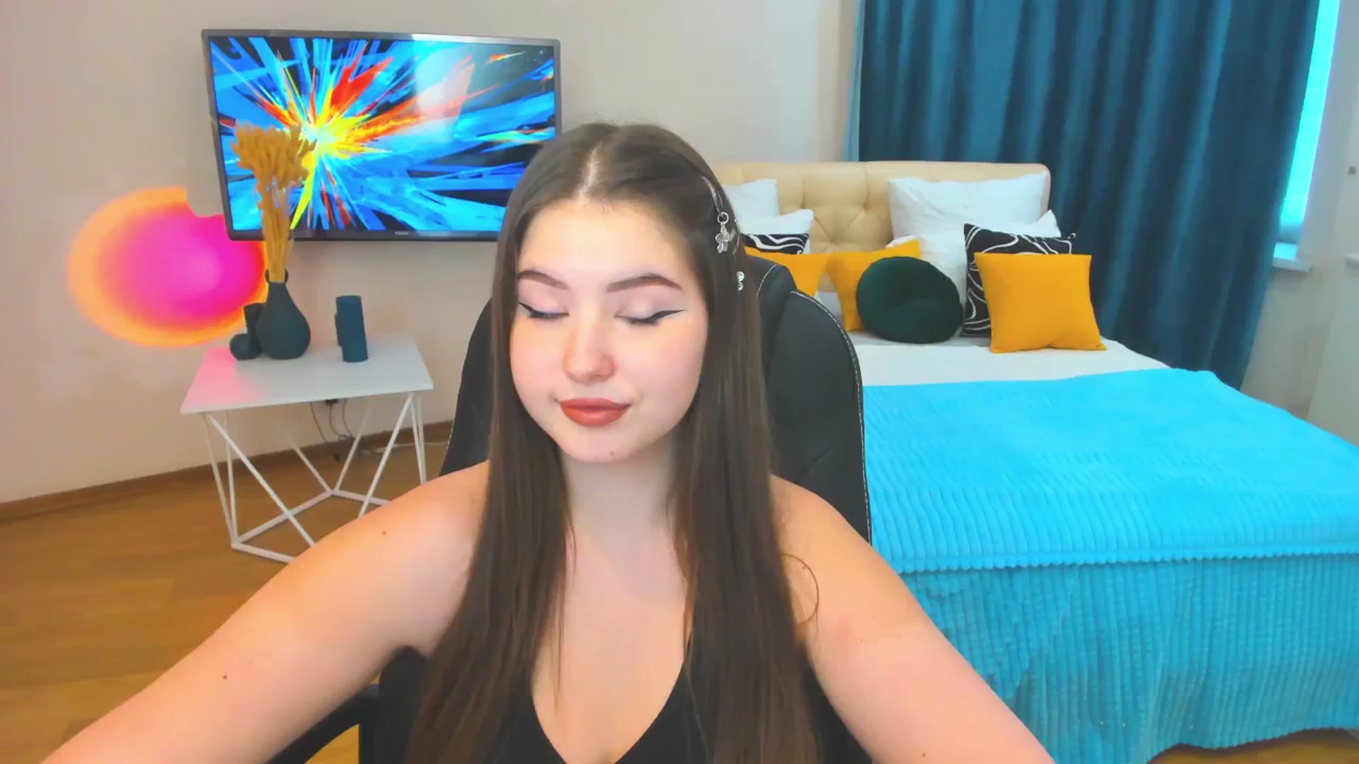 Gallery image thumbnail from AdmireMyEyes's myfreecams stream on, 11/22/2023, 09:36 image 20 of 20