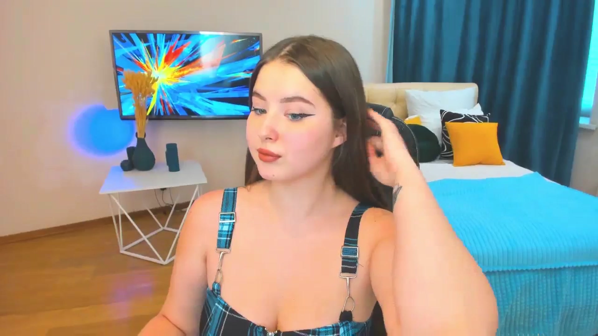 Gallery image thumbnail from AdmireMyEyes's myfreecams stream on, 11/23/2023, 08:42 image 16 of 20