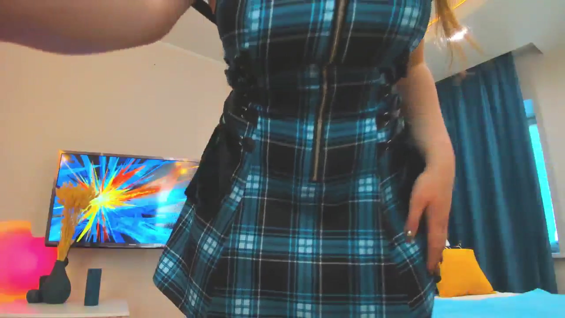 Gallery image thumbnail from AdmireMyEyes's myfreecams stream on, 11/23/2023, 08:42 image 13 of 20