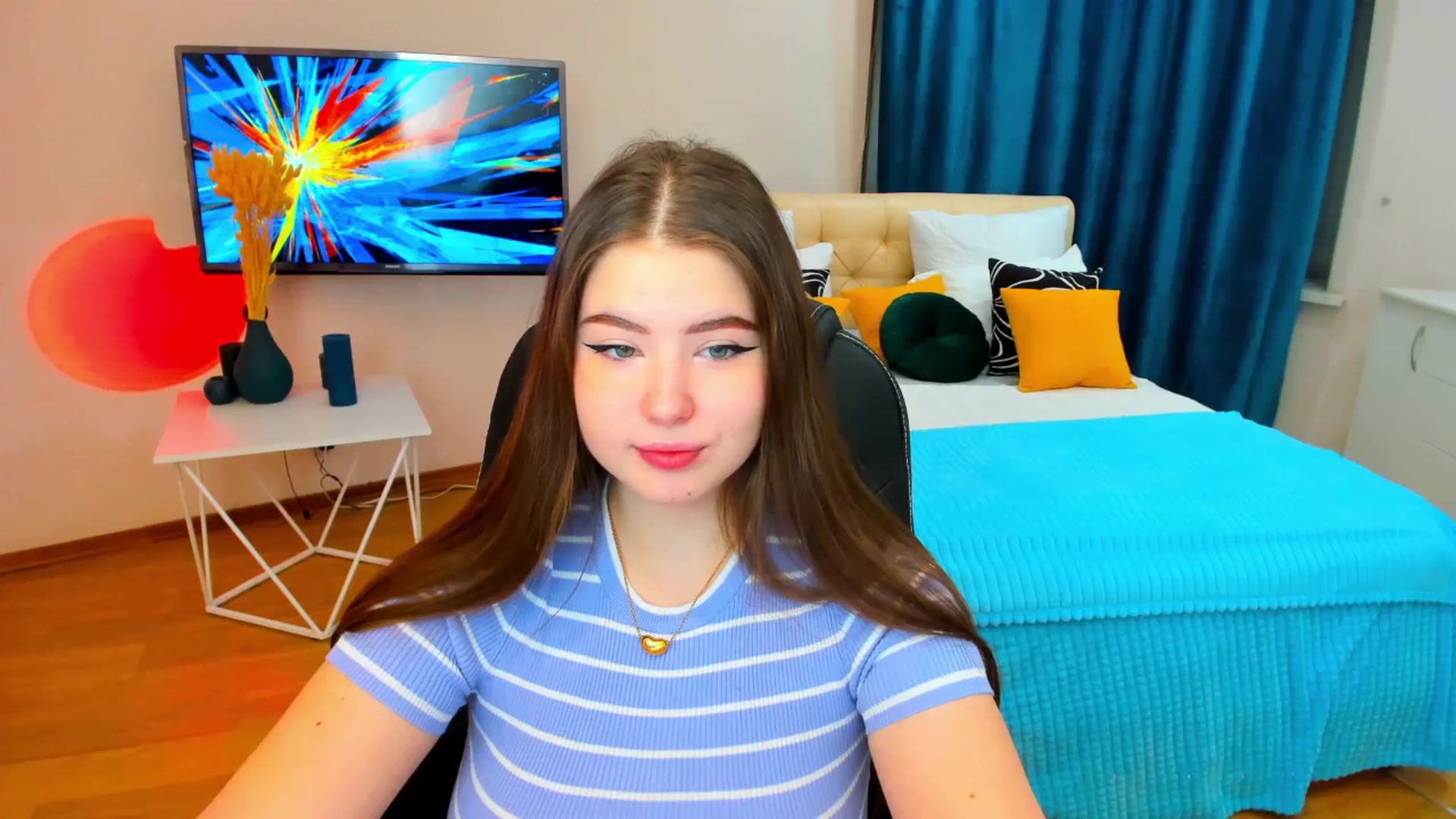 Gallery image thumbnail from AdmireMyEyes's myfreecams stream on, 11/24/2023, 03:54 image 2 of 20
