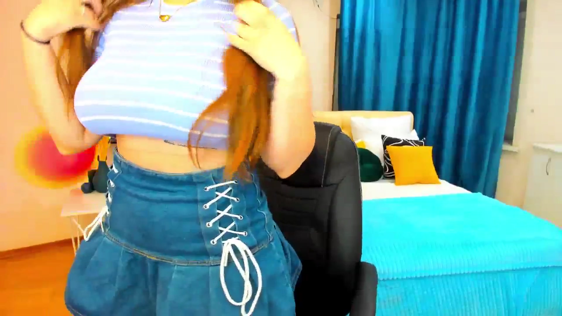 Gallery image thumbnail from AdmireMyEyes's myfreecams stream on, 11/24/2023, 03:54 image 15 of 20