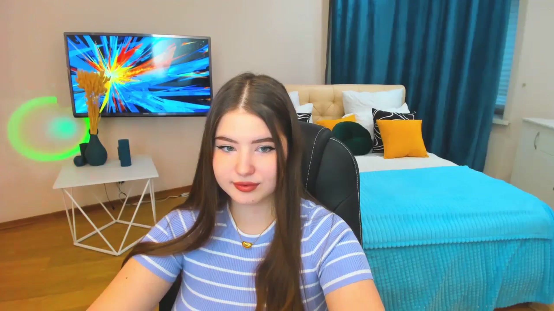 Gallery image thumbnail from AdmireMyEyes's myfreecams stream on, 11/24/2023, 05:46 image 12 of 20