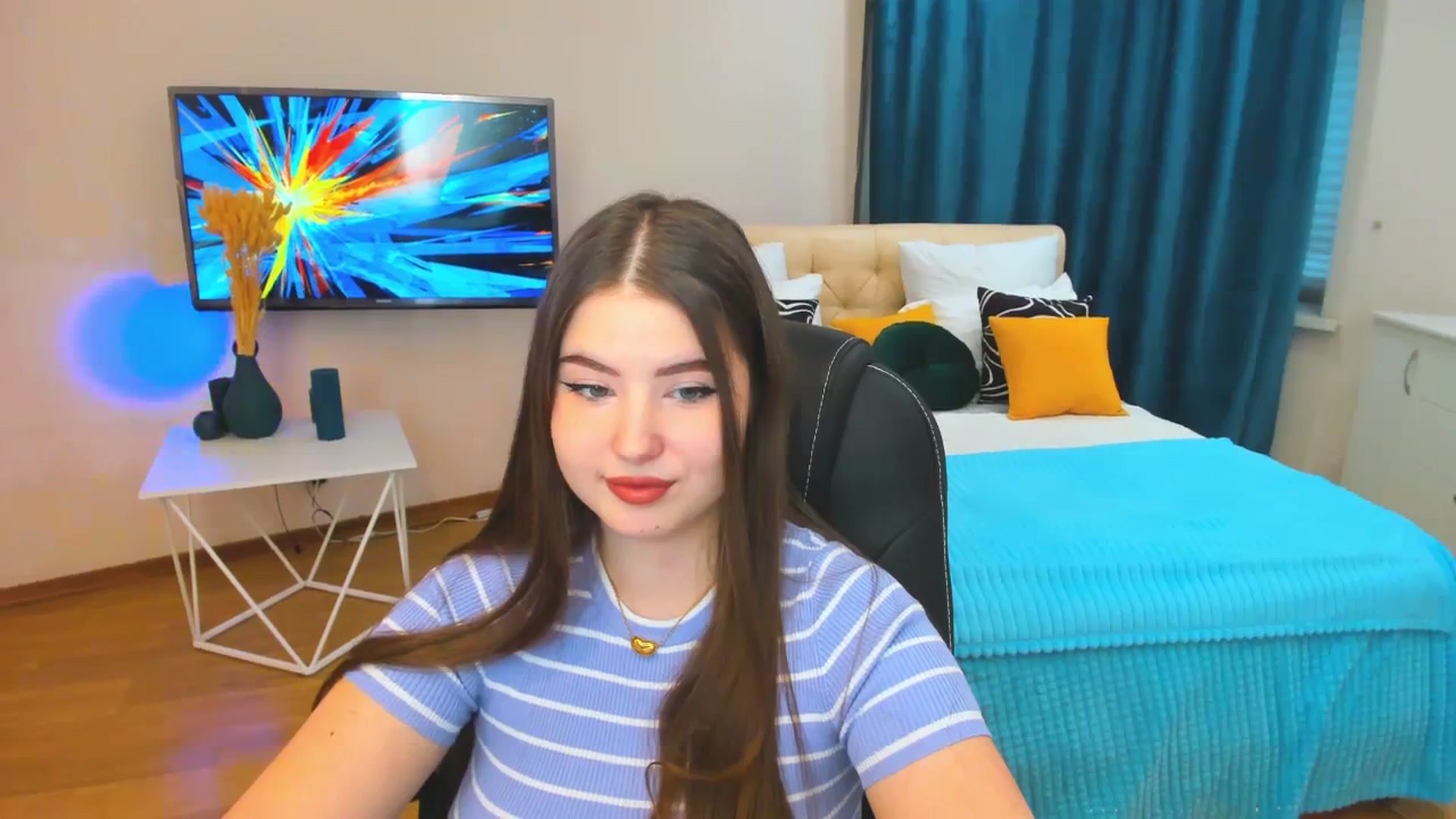 Gallery image thumbnail from AdmireMyEyes's myfreecams stream on, 11/24/2023, 05:46 image 11 of 20