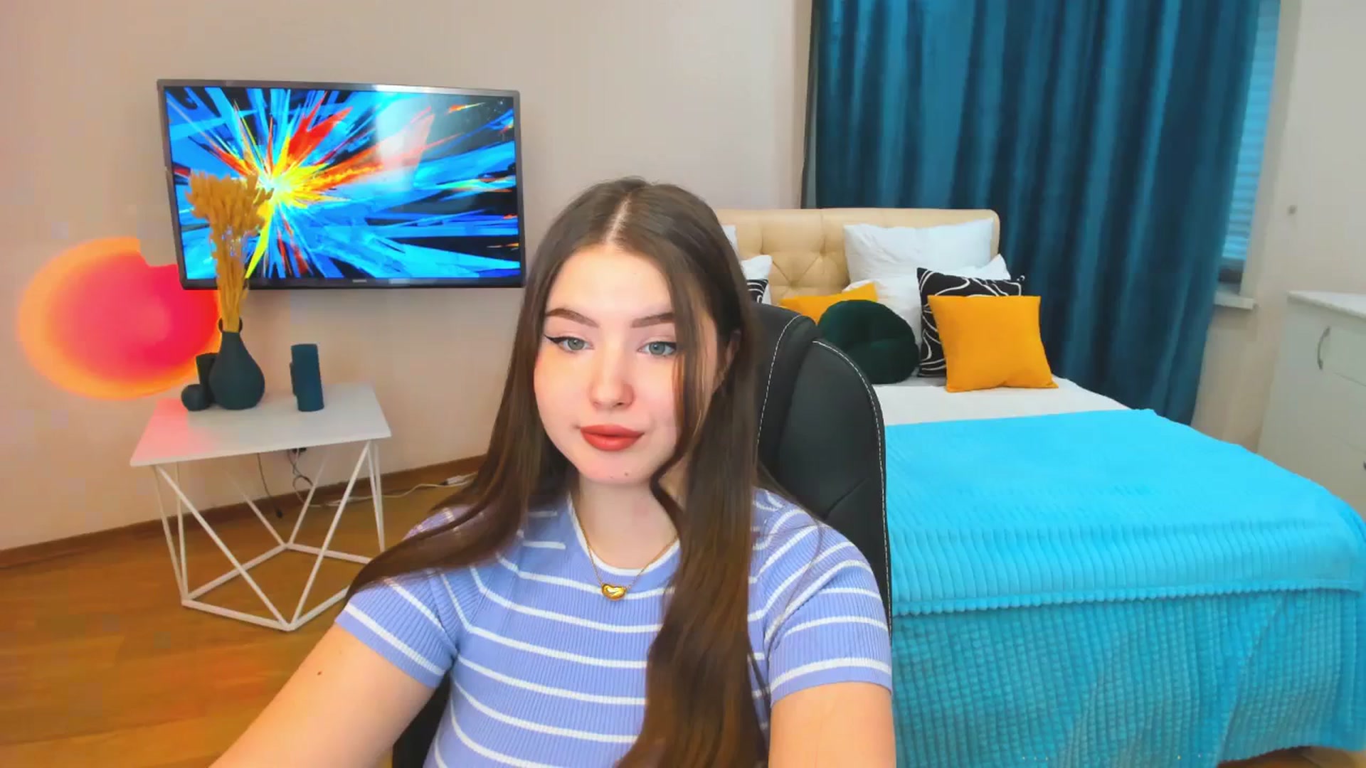 Gallery image thumbnail from AdmireMyEyes's myfreecams stream on, 11/24/2023, 05:46 image 10 of 20