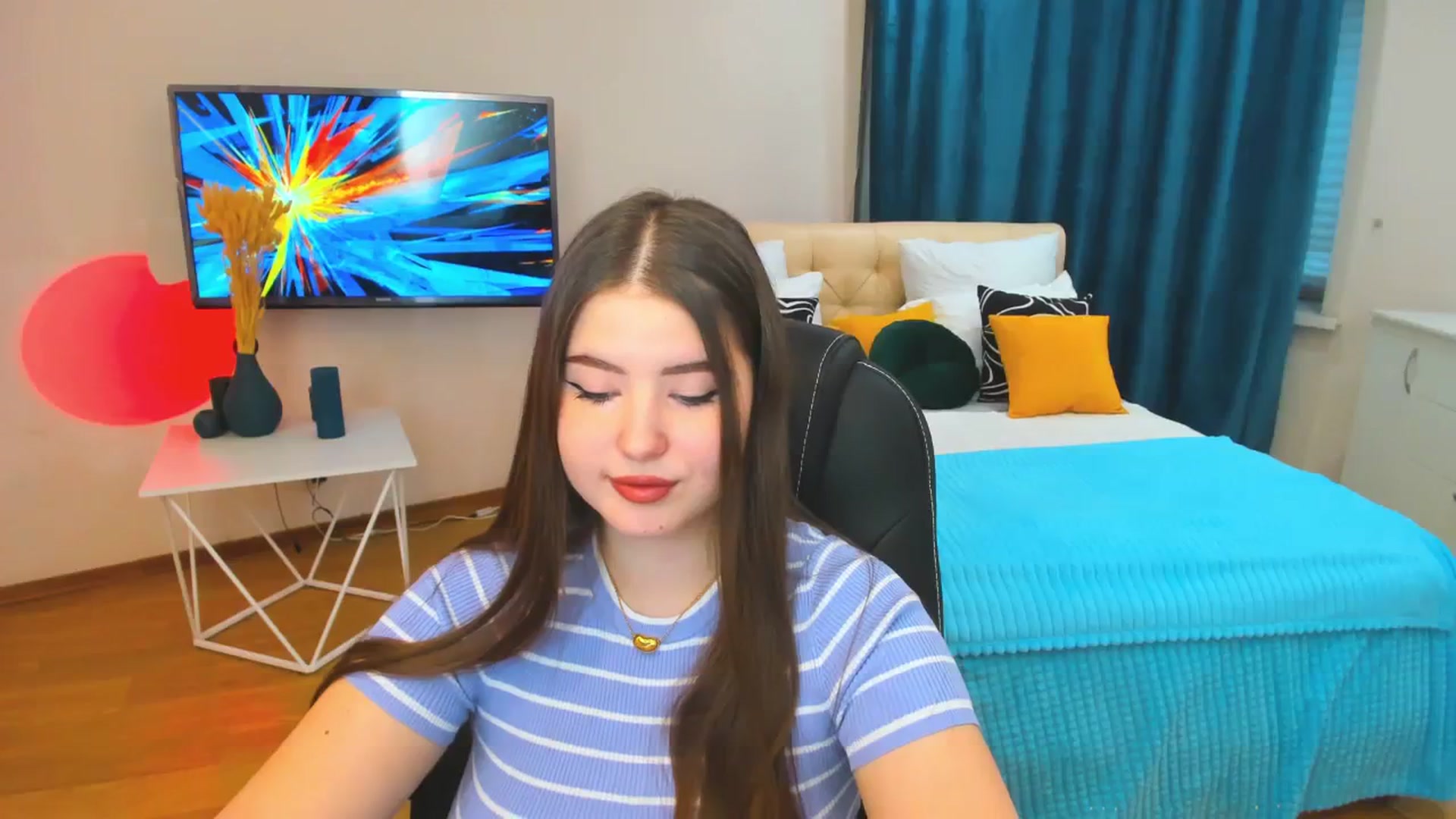 Gallery image thumbnail from AdmireMyEyes's myfreecams stream on, 11/24/2023, 05:46 image 15 of 20