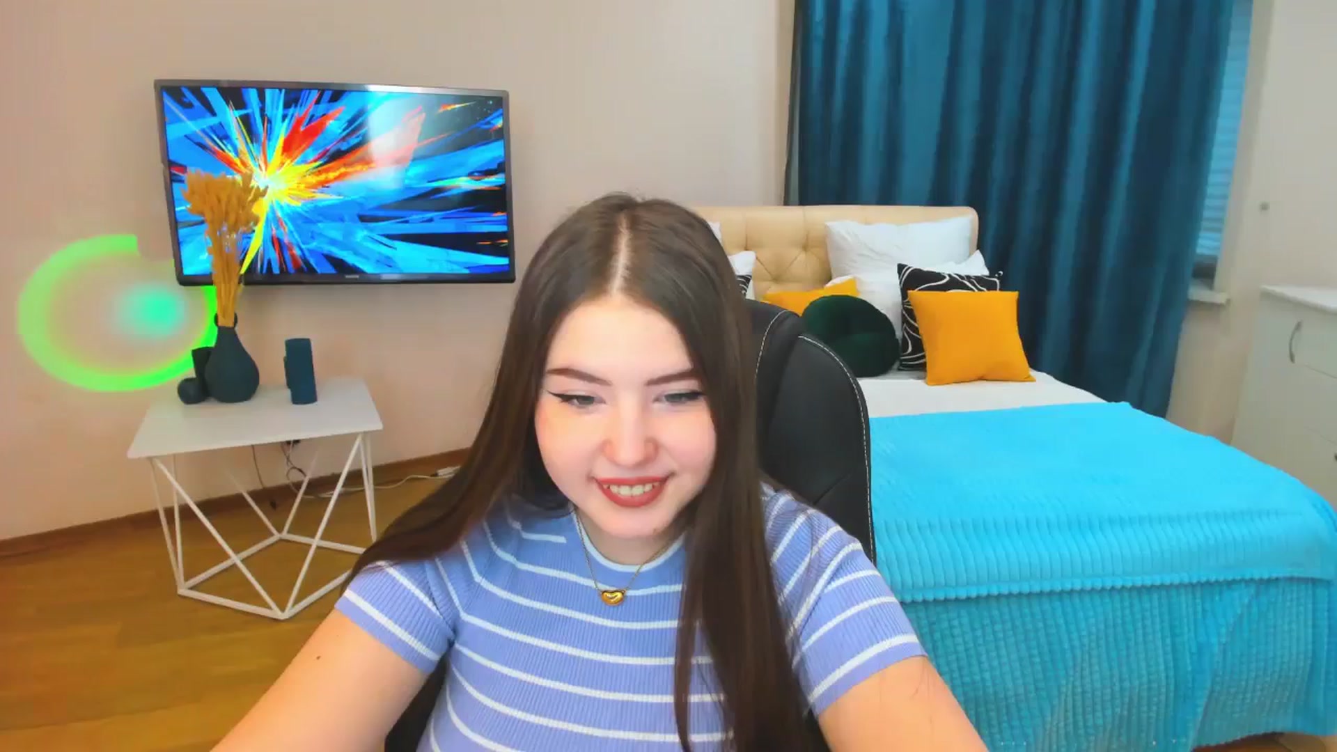 Gallery image thumbnail from AdmireMyEyes's myfreecams stream on, 11/24/2023, 05:46 image 1 of 20