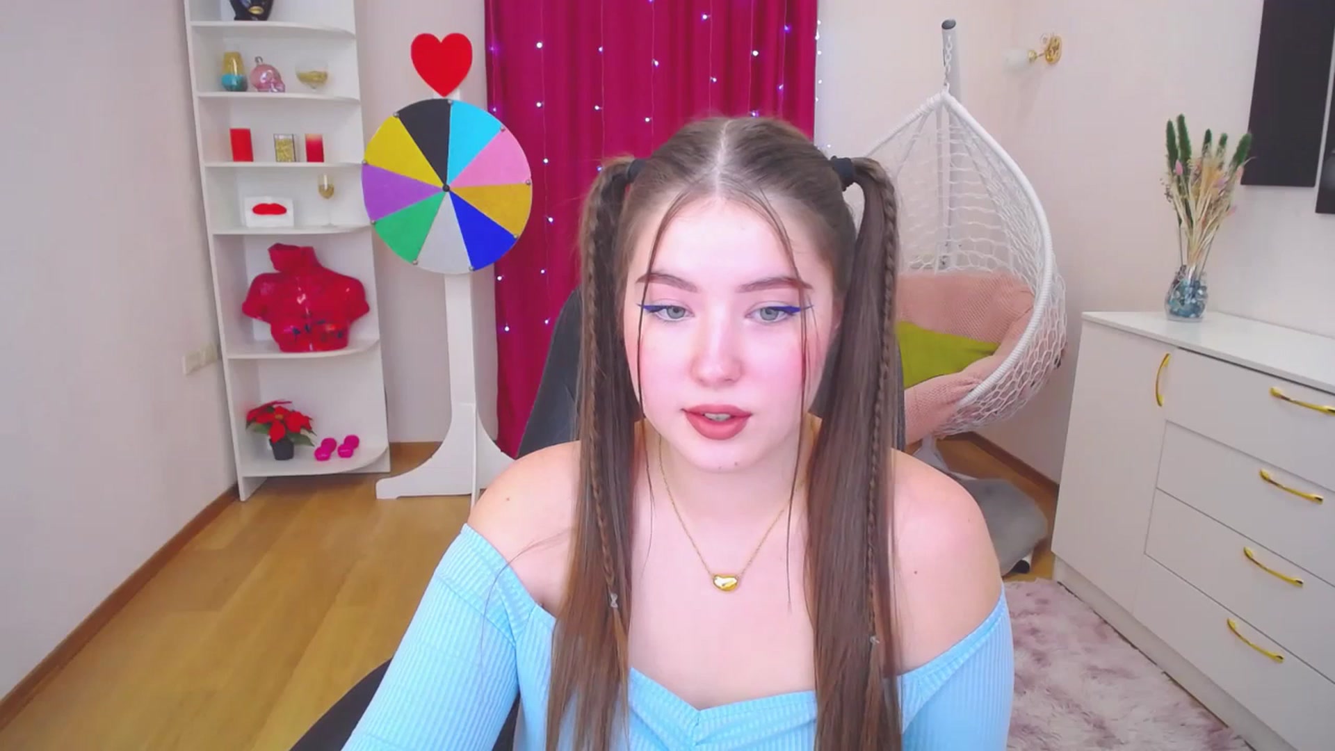 Gallery image thumbnail from AdmireMyEyes's myfreecams stream on, 11/25/2023, 11:31 image 20 of 20