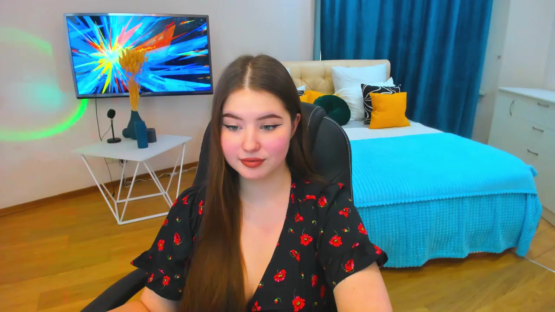 Gallery image thumbnail from AdmireMyEyes's myfreecams stream on, 12/04/2023, 09:10 image 2 of 20
