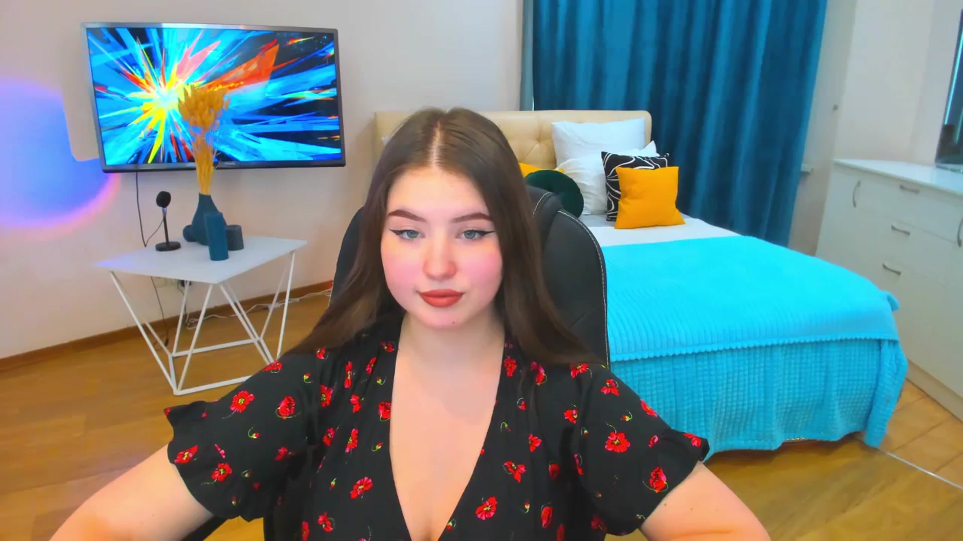 Gallery image thumbnail from AdmireMyEyes's myfreecams stream on, 12/04/2023, 09:10 image 14 of 20