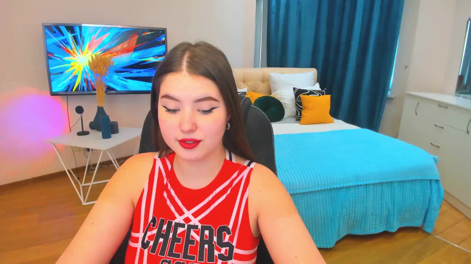 Gallery image thumbnail from AdmireMyEyes's myfreecams stream on, 12/06/2023, 07:47 image 8 of 20