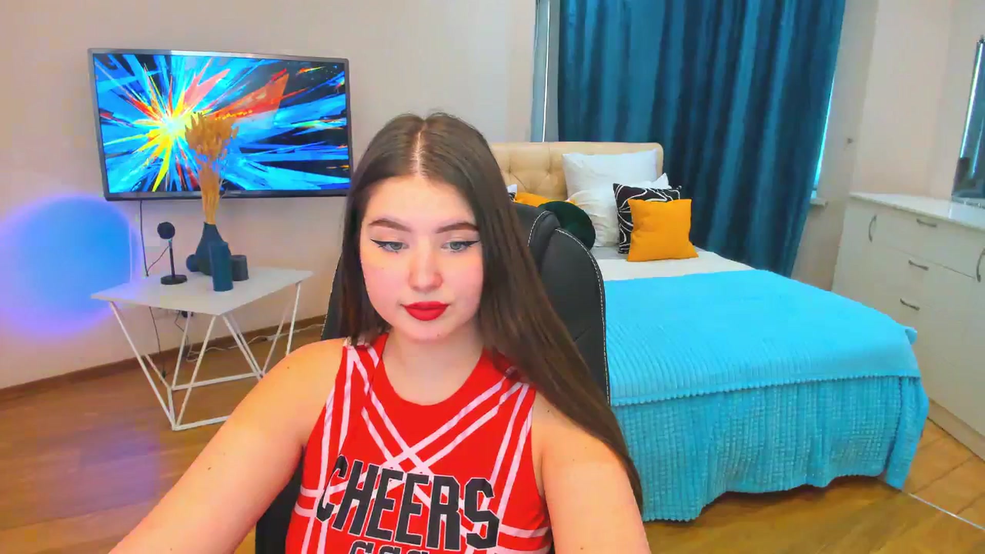 Gallery image thumbnail from AdmireMyEyes's myfreecams stream on, 12/06/2023, 07:47 image 12 of 20