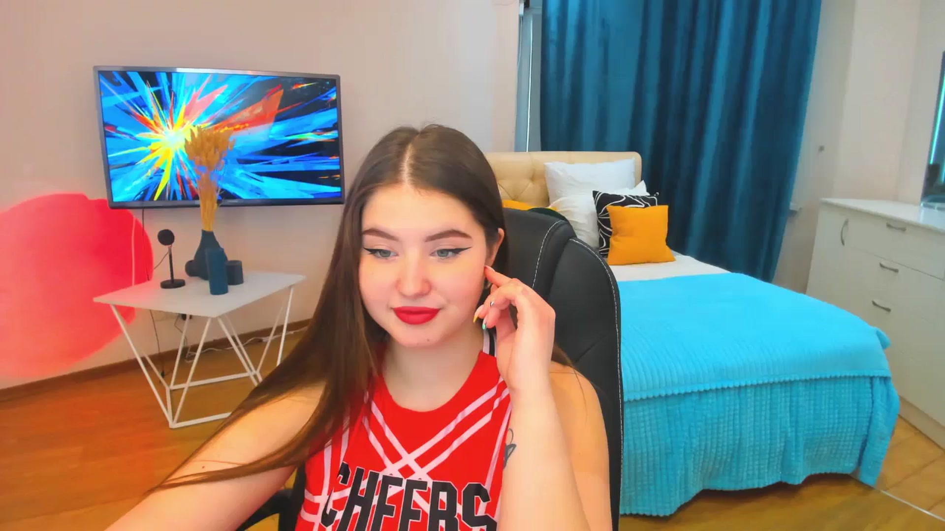 Gallery image thumbnail from AdmireMyEyes's myfreecams stream on, 12/06/2023, 09:13 image 6 of 20