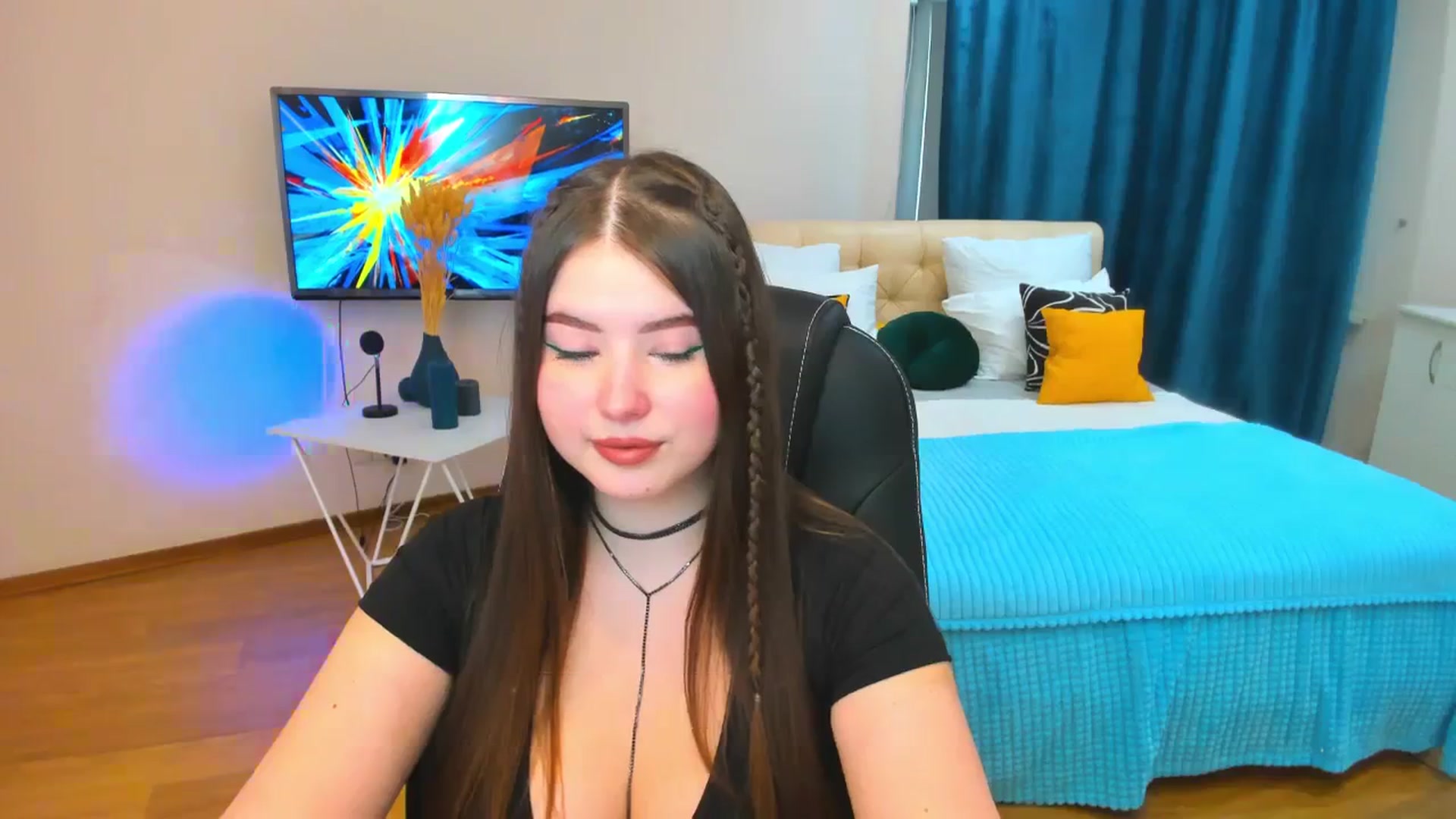 Gallery image thumbnail from AdmireMyEyes's myfreecams stream on, 12/07/2023, 10:28 image 2 of 20