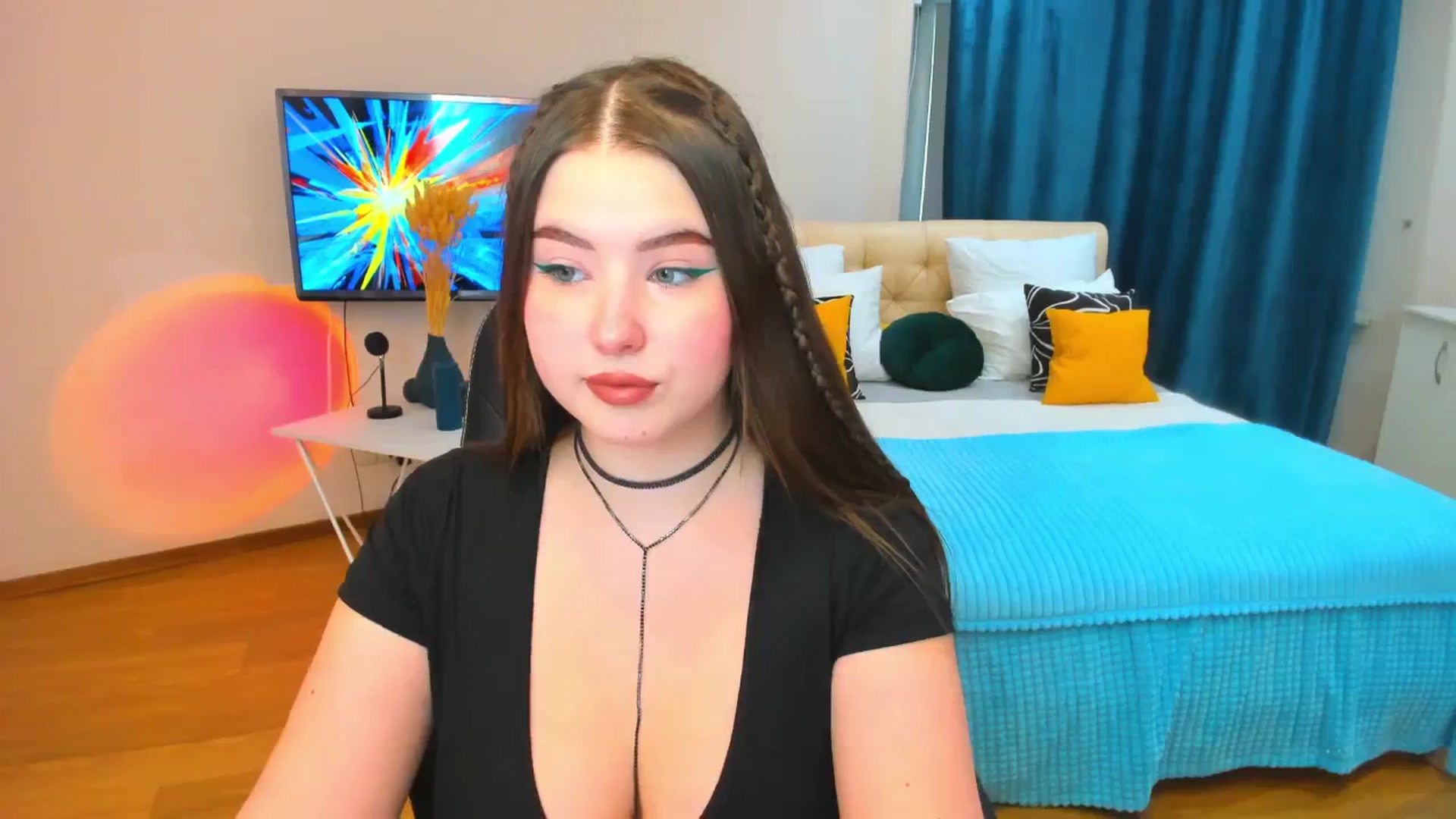 Gallery image thumbnail from AdmireMyEyes's myfreecams stream on, 12/07/2023, 10:28 image 7 of 20