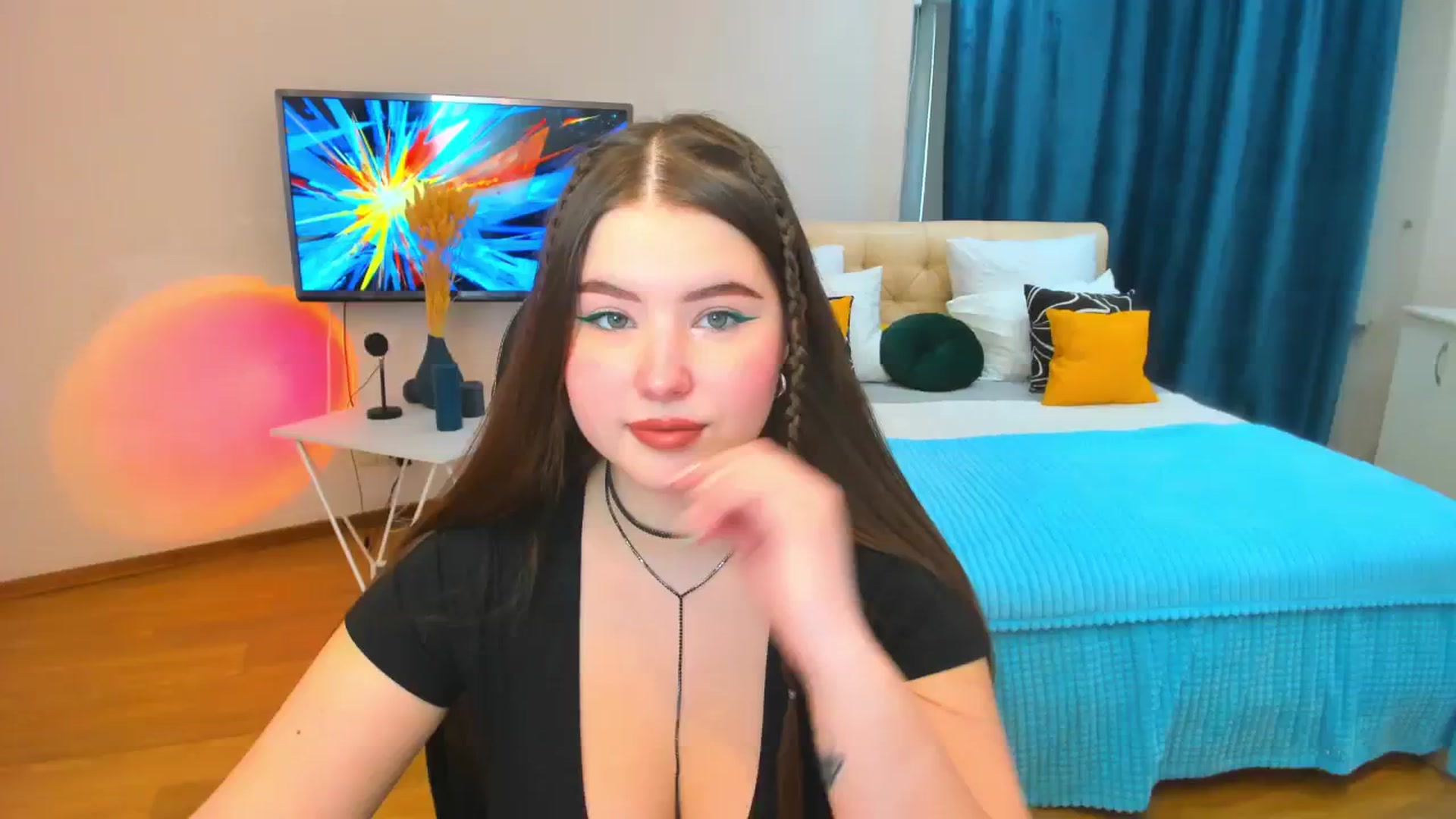 Gallery image thumbnail from AdmireMyEyes's myfreecams stream on, 12/07/2023, 10:28 image 17 of 20